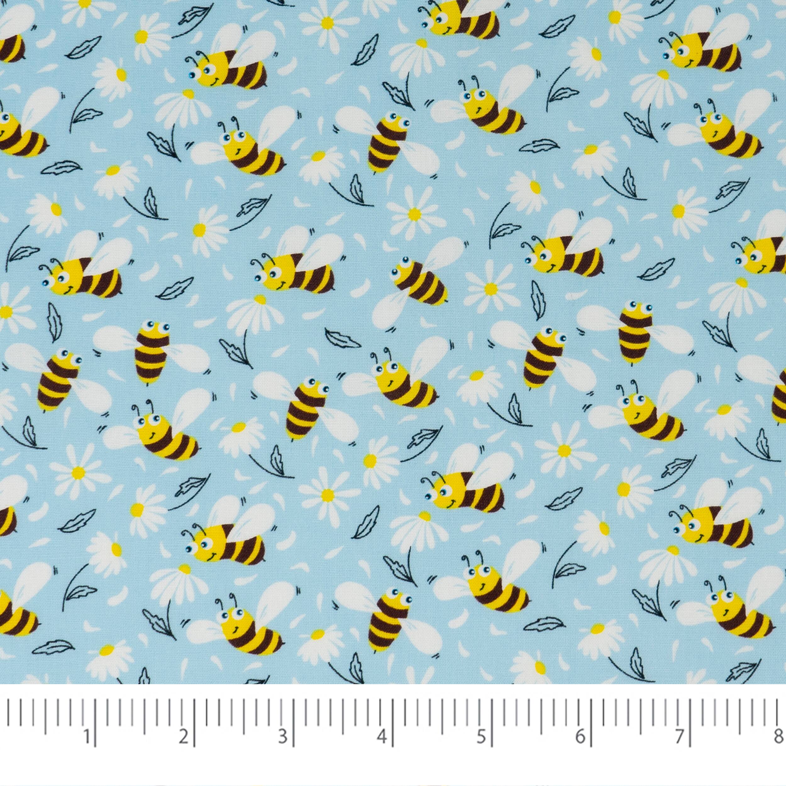 SINGER 10" x 10" Daisies Gnomes Square Cotton Fabric Premium Packs