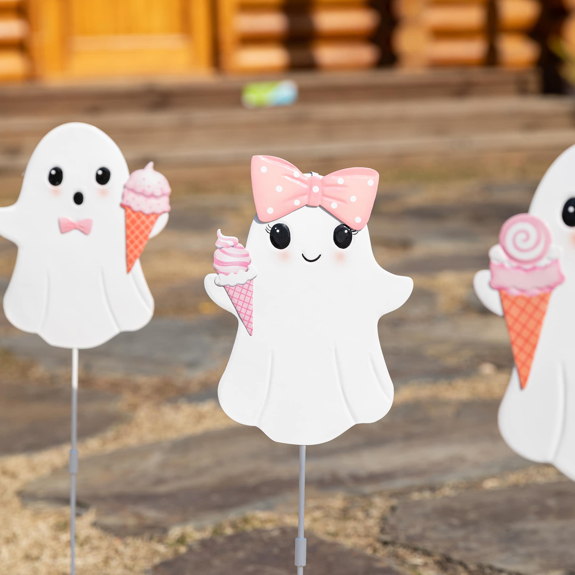 Glitzhome® 23.75" Halloween Metal Pink Ghosts Yard Stake, Set of 3