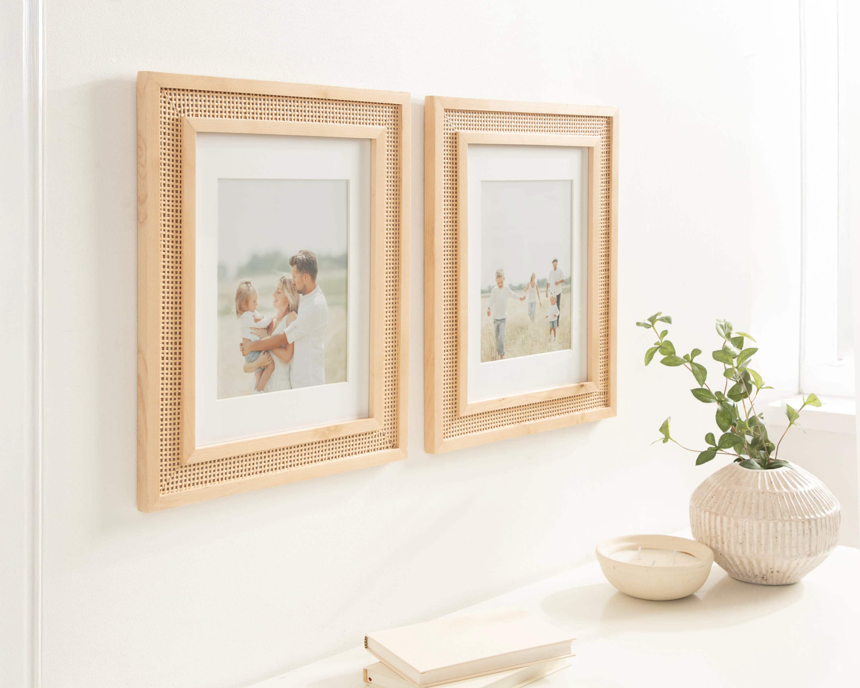Kate and Laurel Corah Picture Frames with Mat, 2ct.
