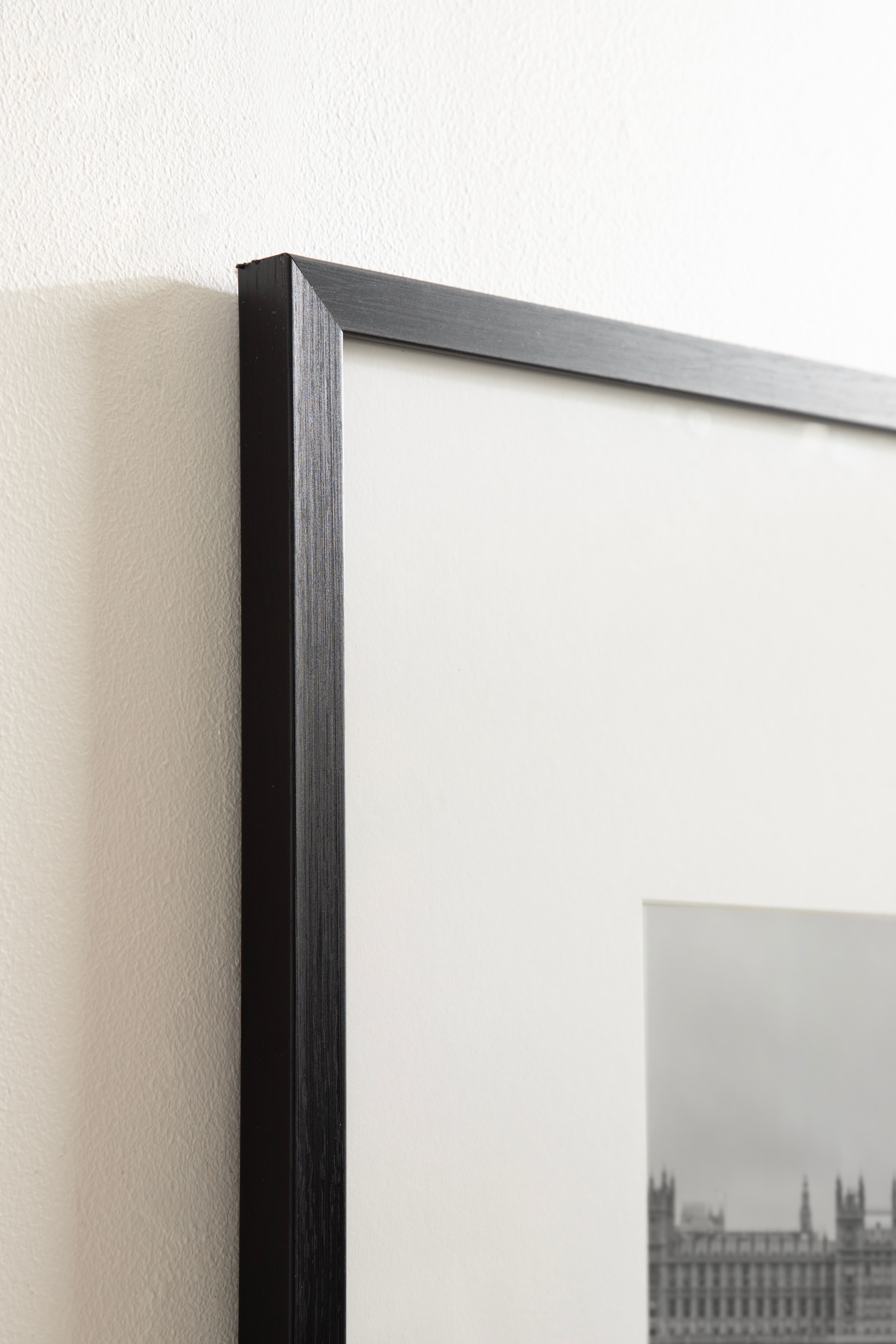 Kate and Laurel Gallery 16" x 20" Photo Picture Frames with 8" x 10" Mat
