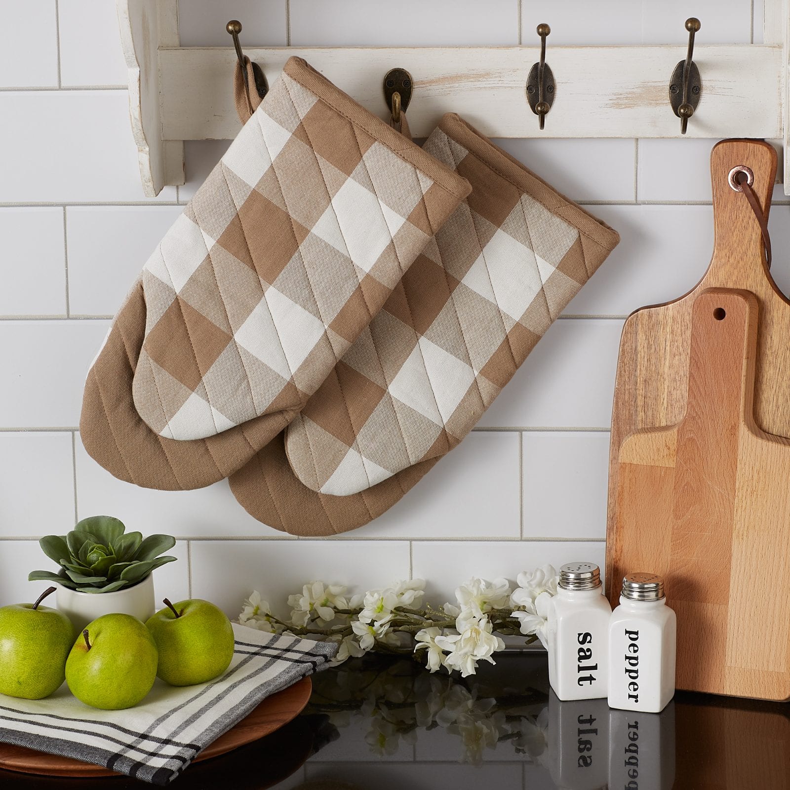 DII® Buffalo Check Oven Mitts