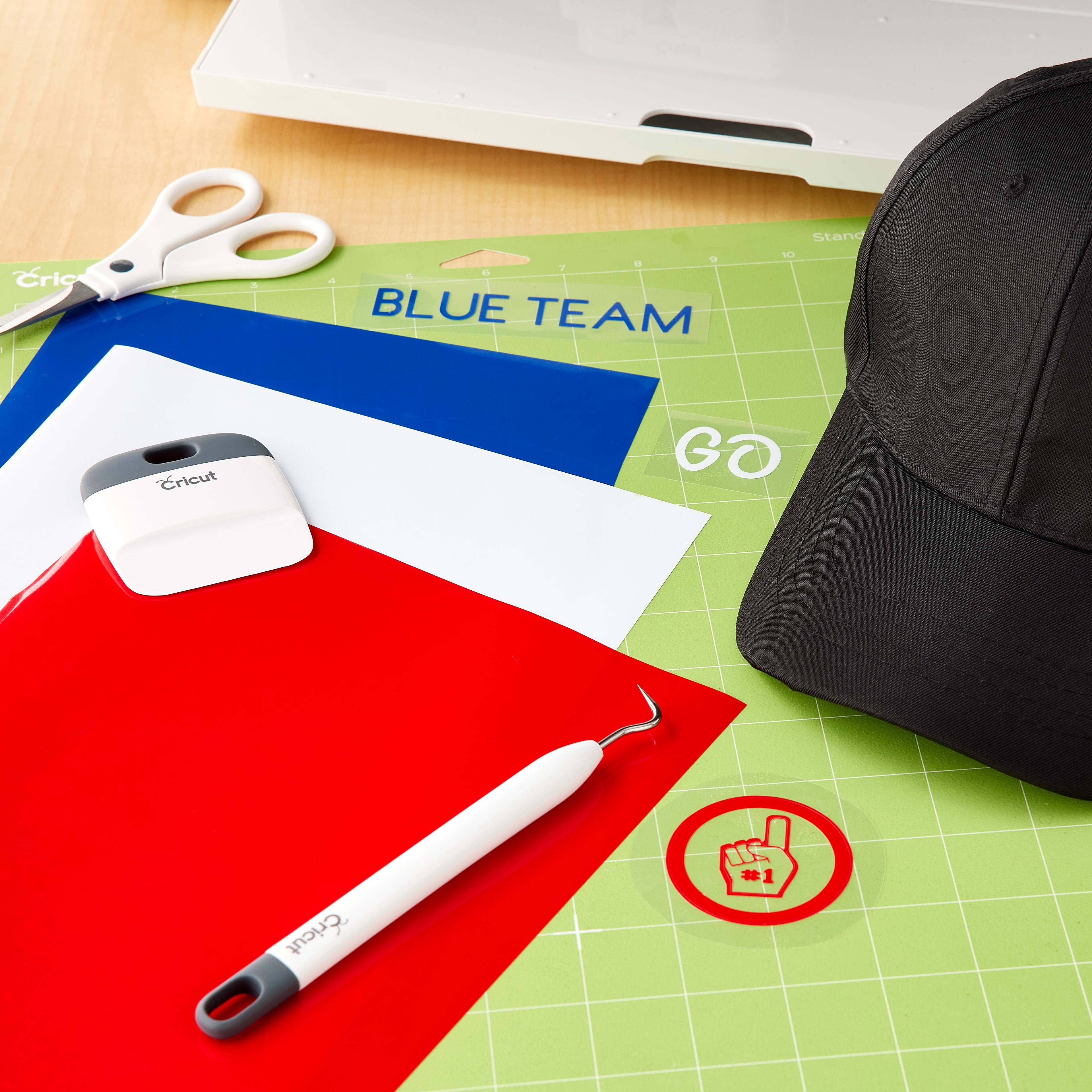 6 Packs: 3 ct. (18 total) Cricut® Sportflex Iron-On™ All Stars Sampler