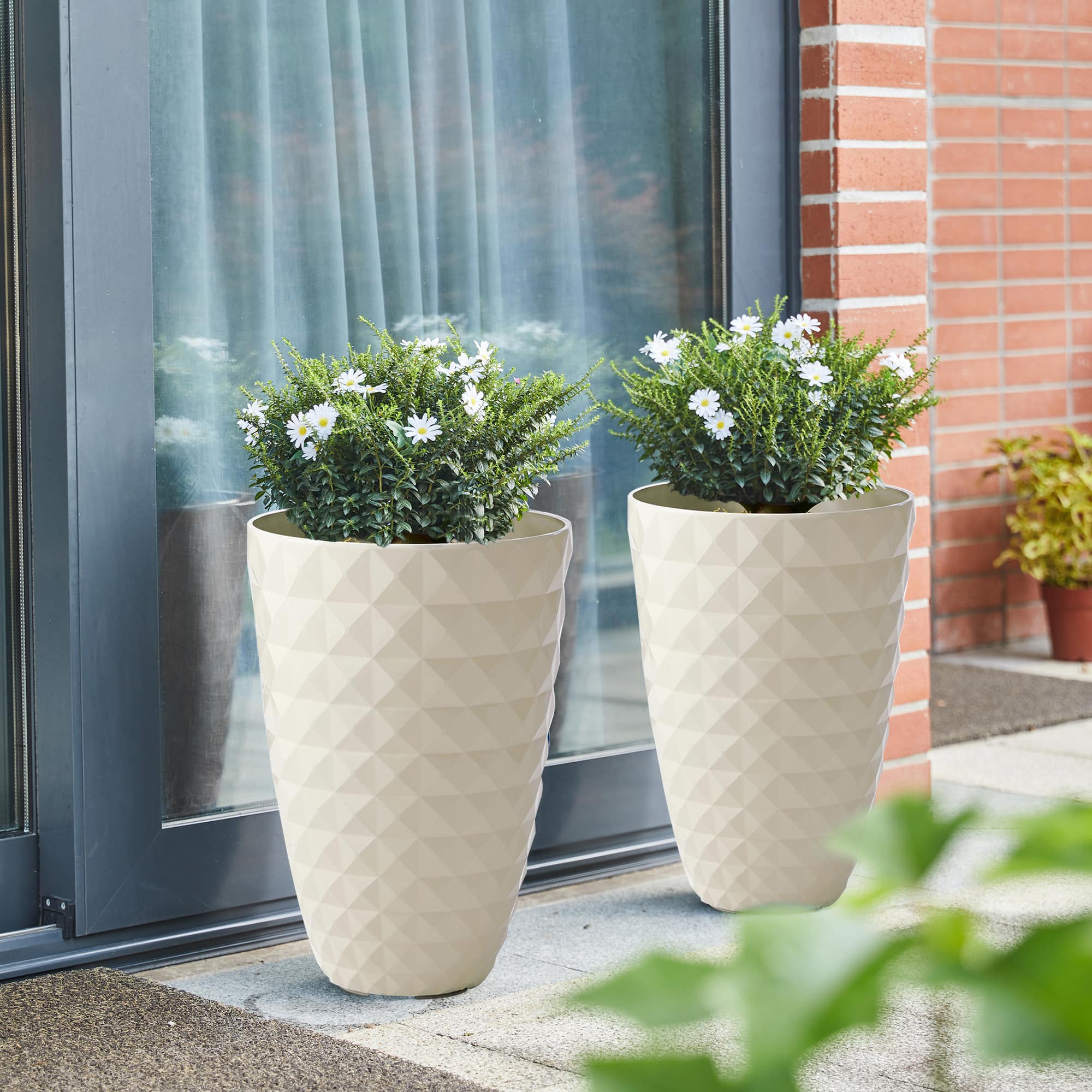Glitzhome® 19.7" Eco-Friendly Oversized Faux Ceramic Pot Planters, 2ct.