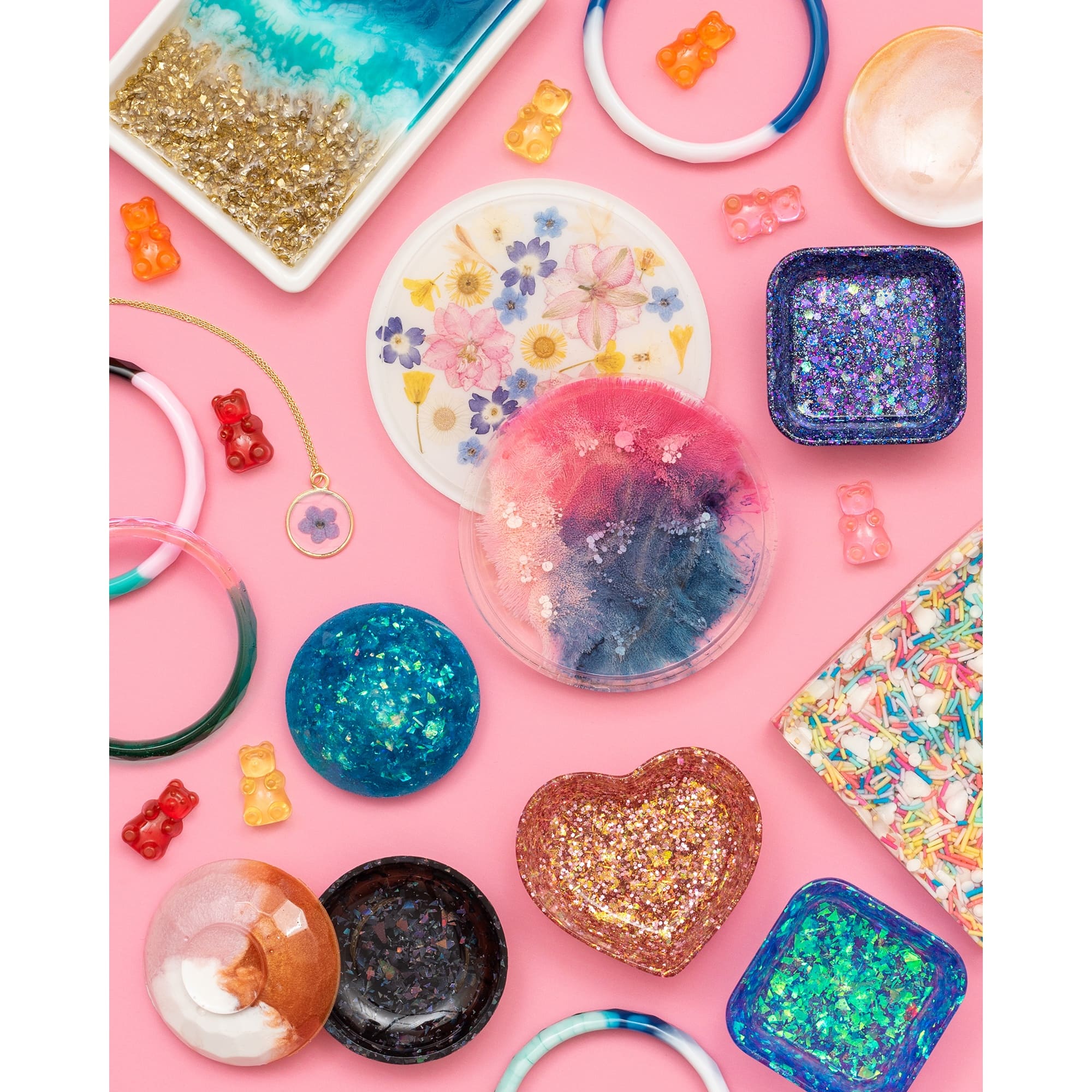 Color Pour 3.5" x 2.75" Resin Gummy Bear Silicone Mold