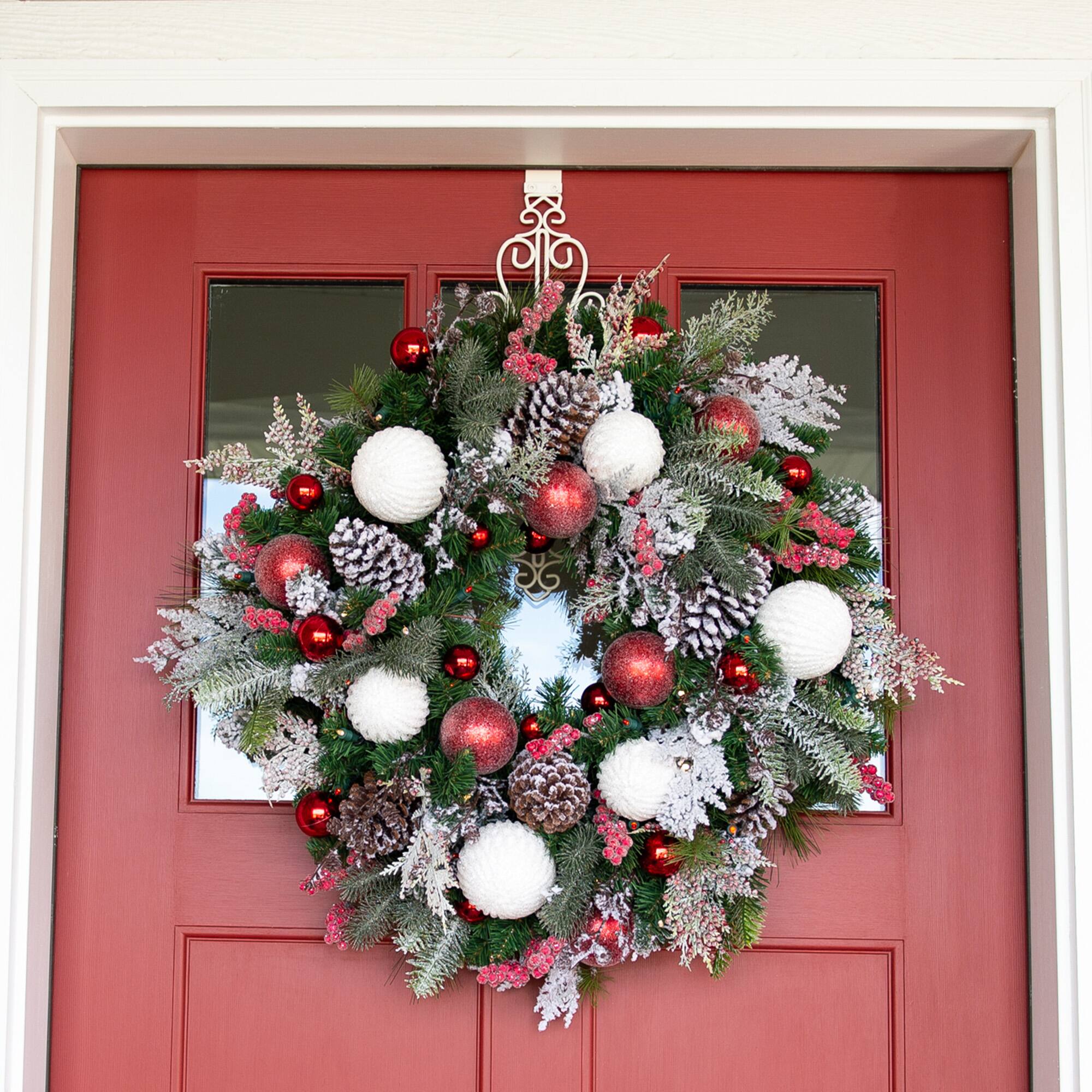 Village Lighting Adjustable Colonial Wreath Hanger