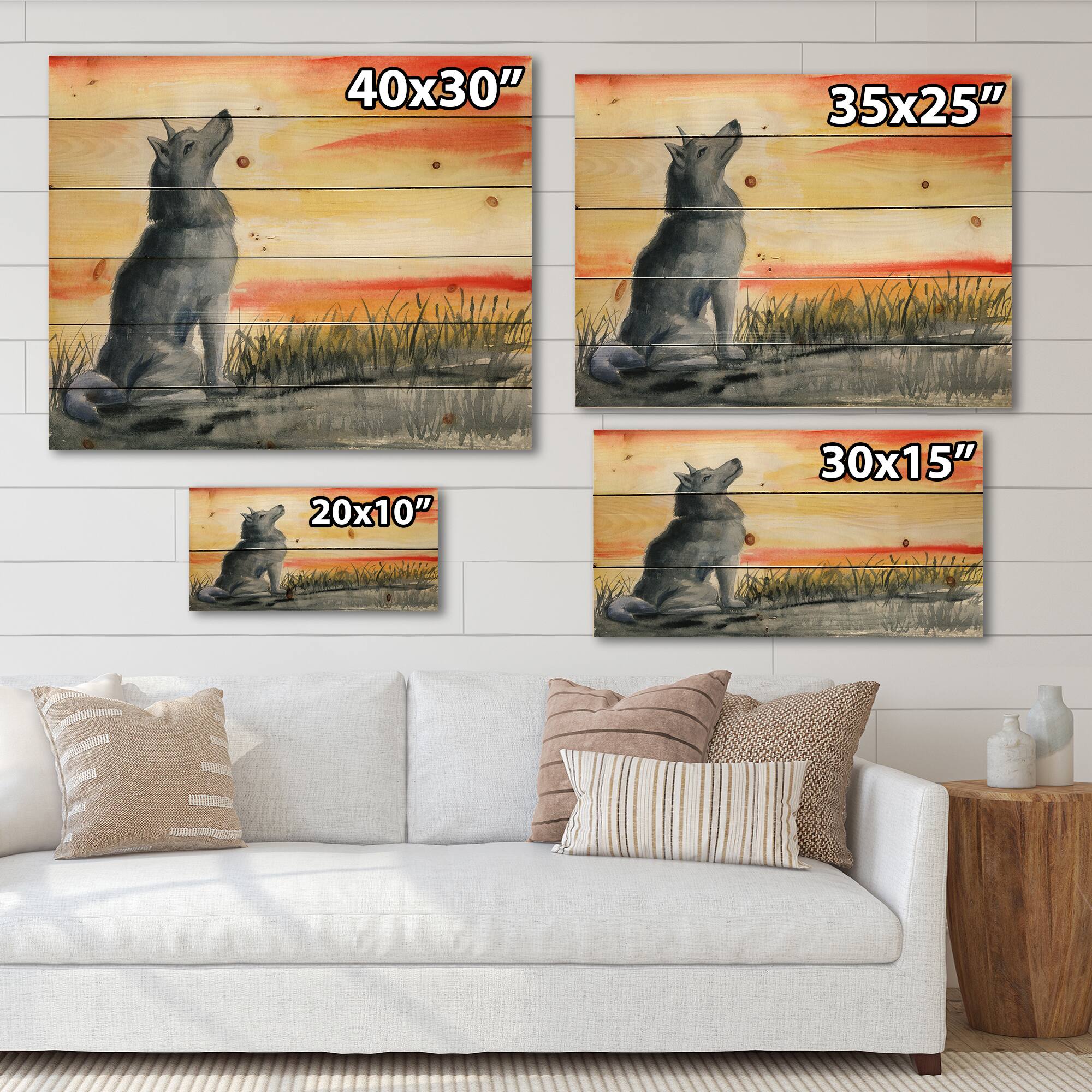 Designart - Grey Wolf Howling At The Moon - Traditional Print on Natural Pine Wood