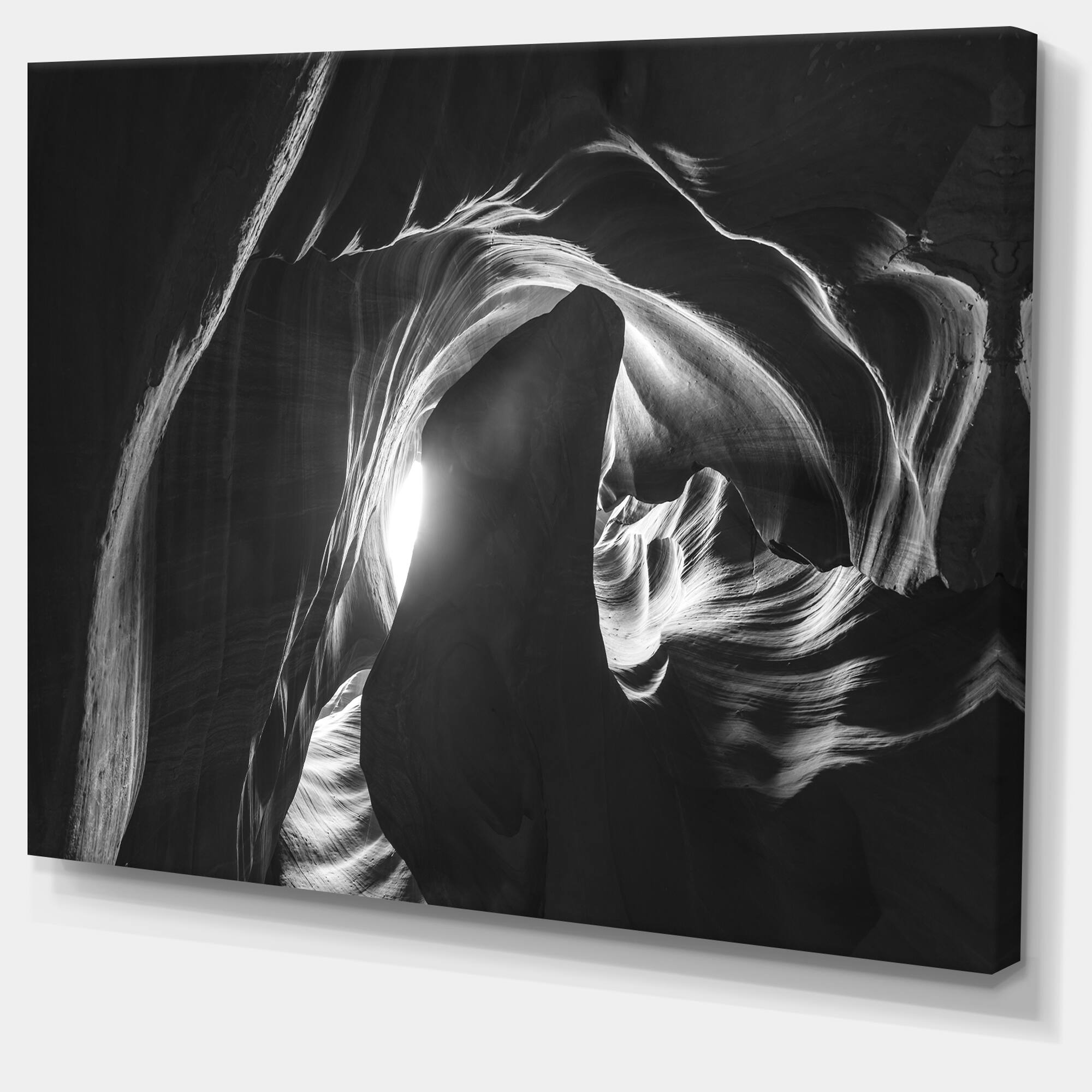 Designart - Antelope Canyon in Navajo