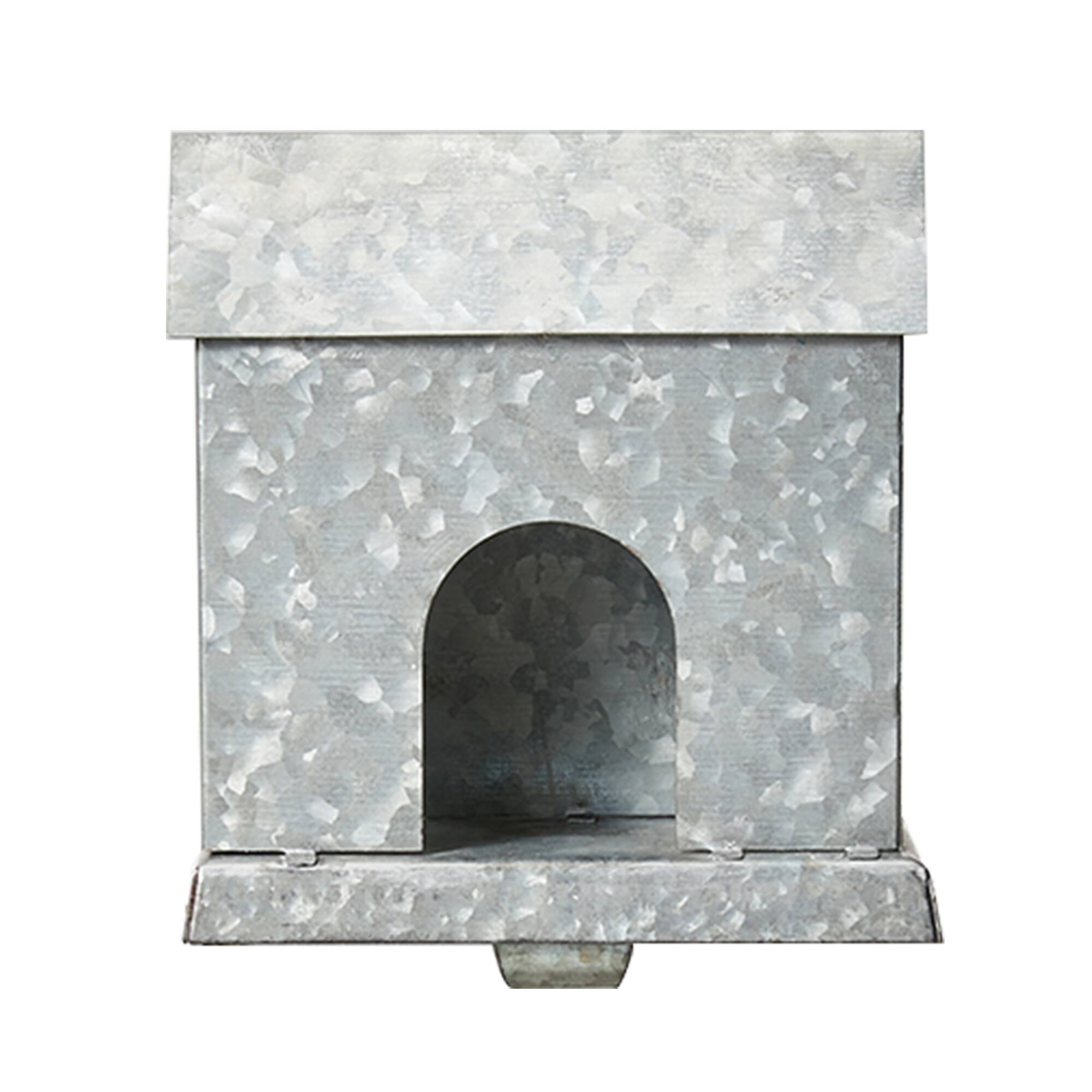 Glitzhome® 7" Galvanized House Stocking Holder Set