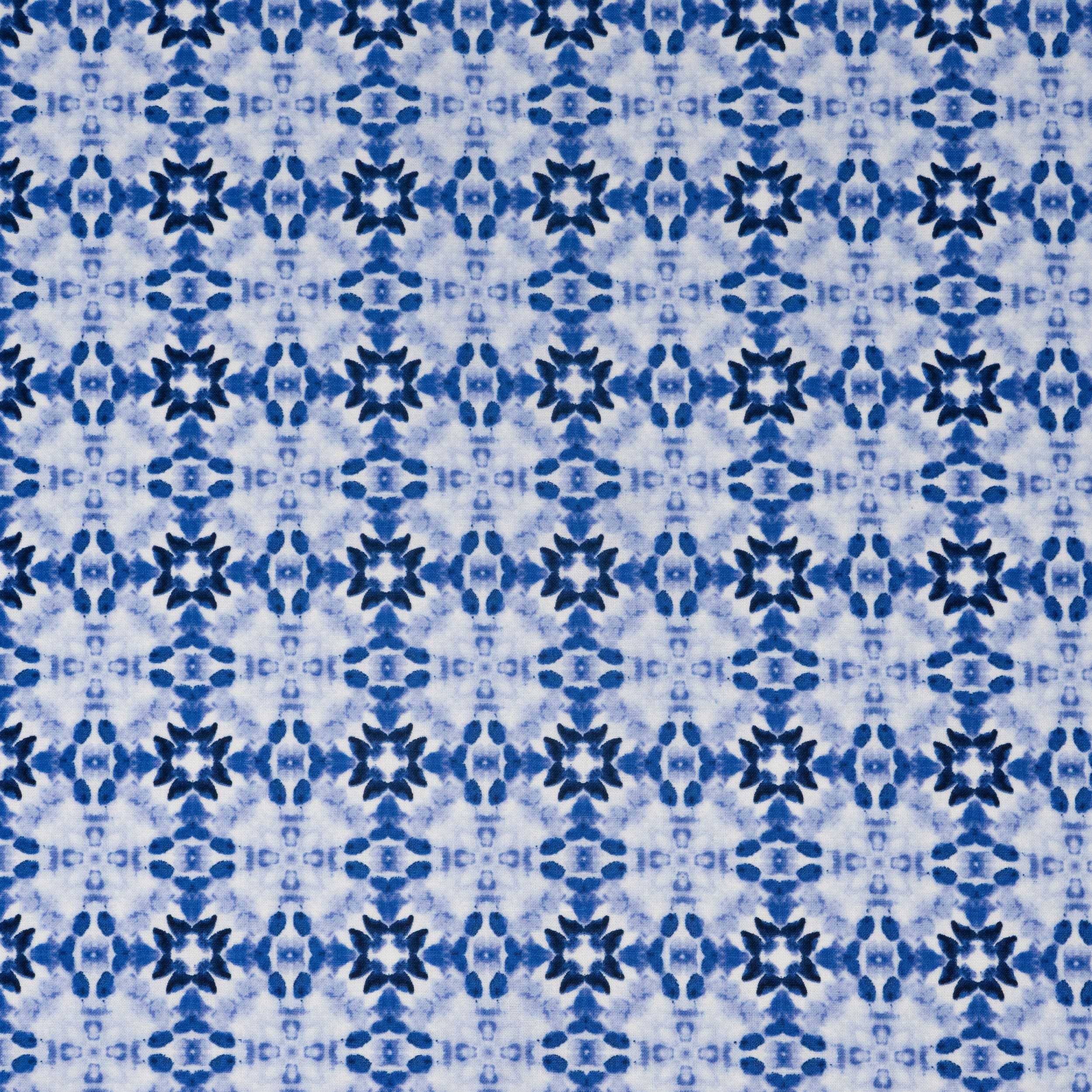 SINGER 18" x 21" Blue Floral Print Cotton Fabric Bundle