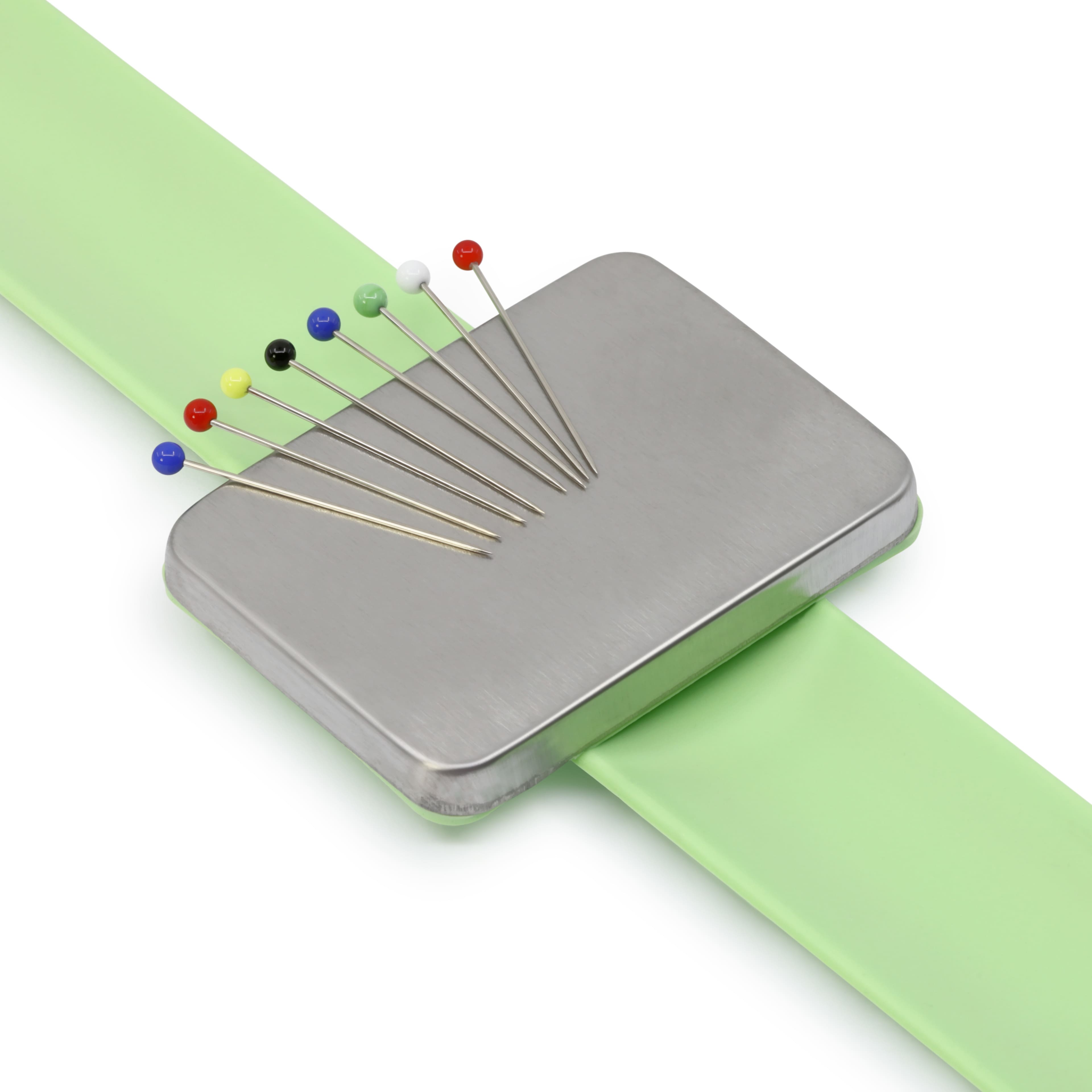 Dritz® Wrist Pin Holder