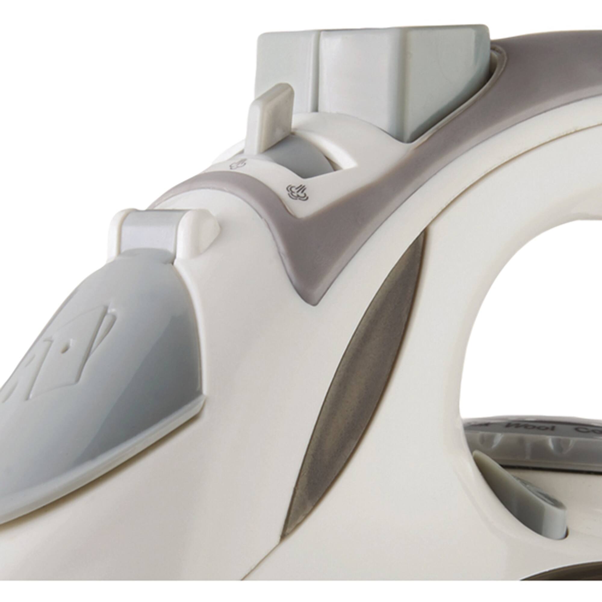 Brentwood 1,200W Nonstick Steam Iron with Retractable Cord