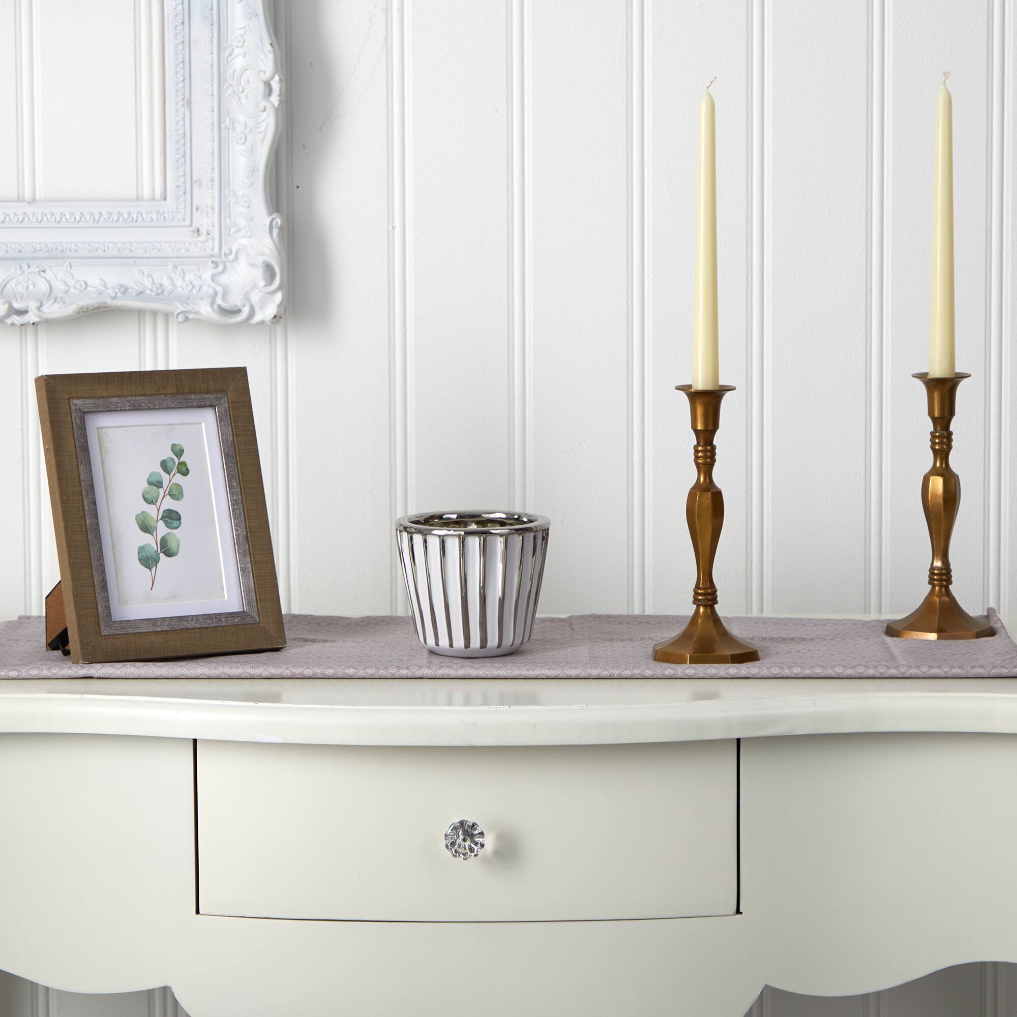 4.5" Ceramic White Vase with Silver Burnishing