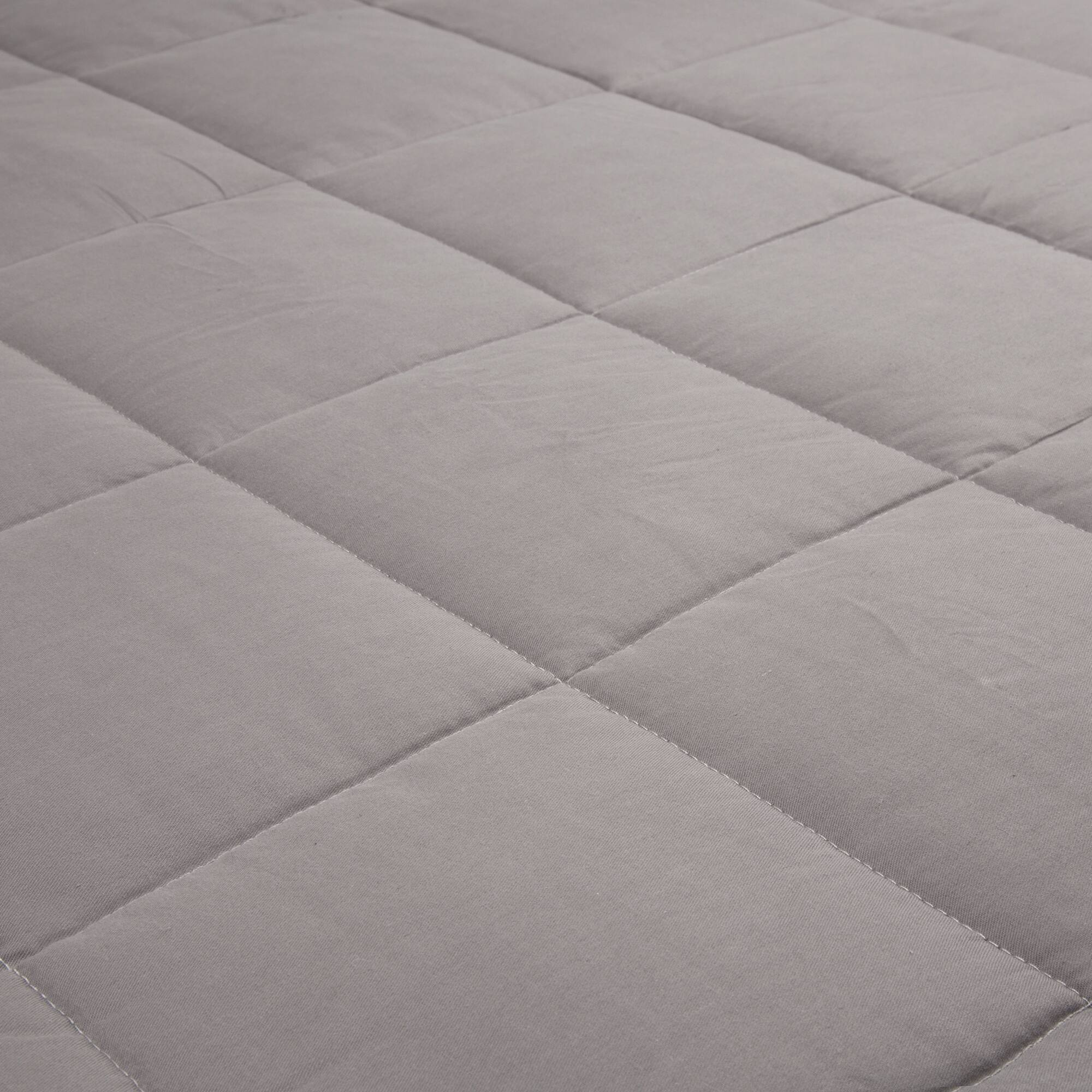 Glitzhome® Gray Cotton Shell Quilted Weighted Blanket with Polyester Filling