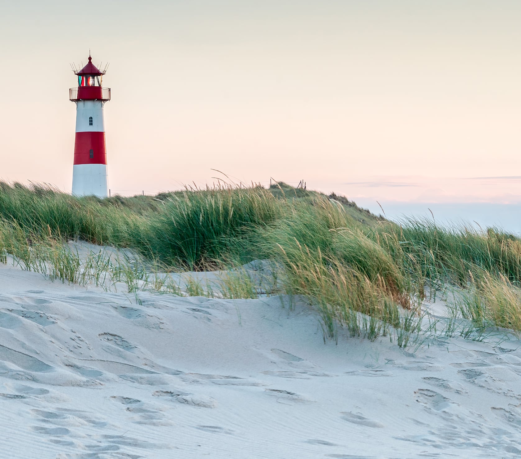 Designs Direct Lighthouse Dunes Wall Mural
