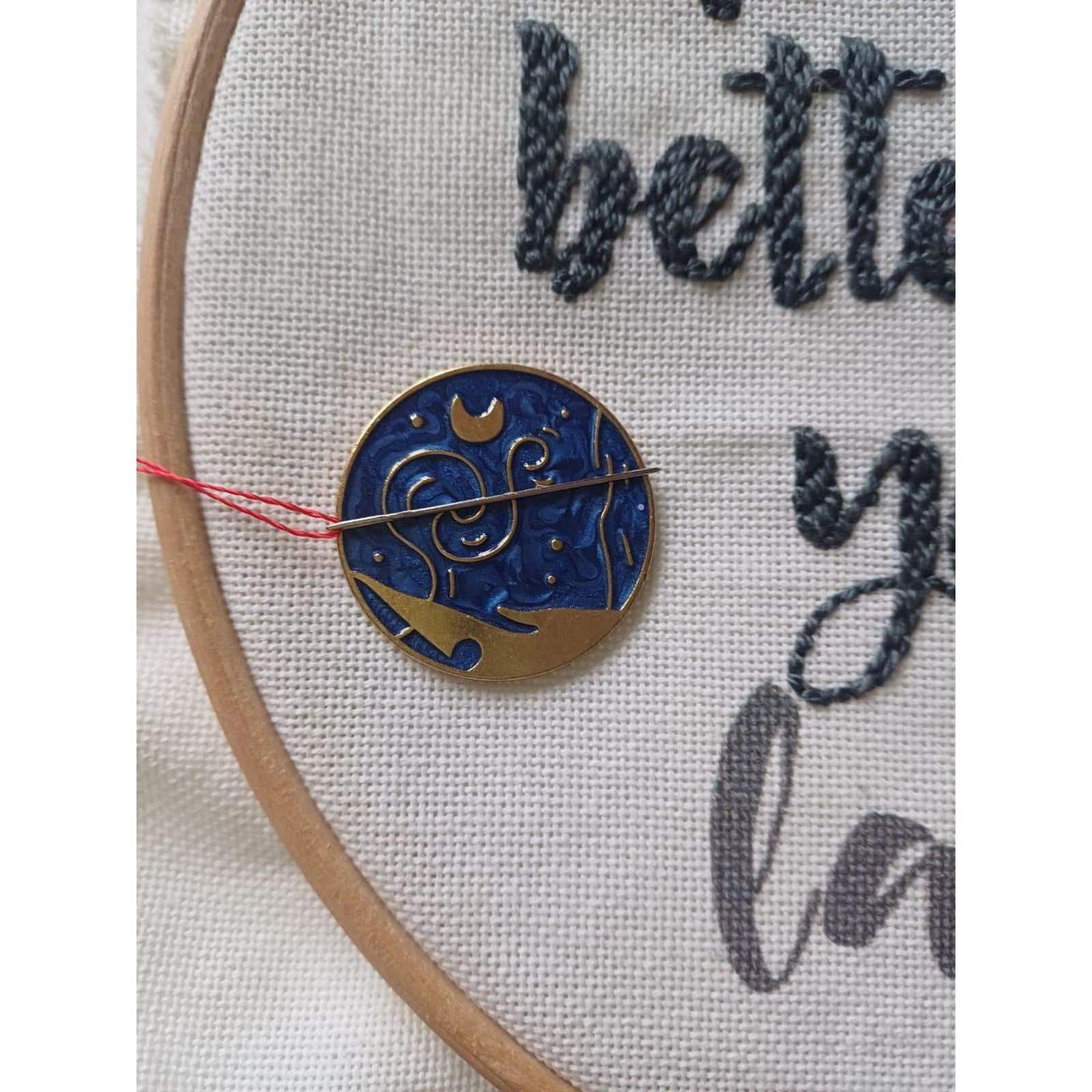 Wizardi 4/5" Night Sky Magnetic Needle Minder