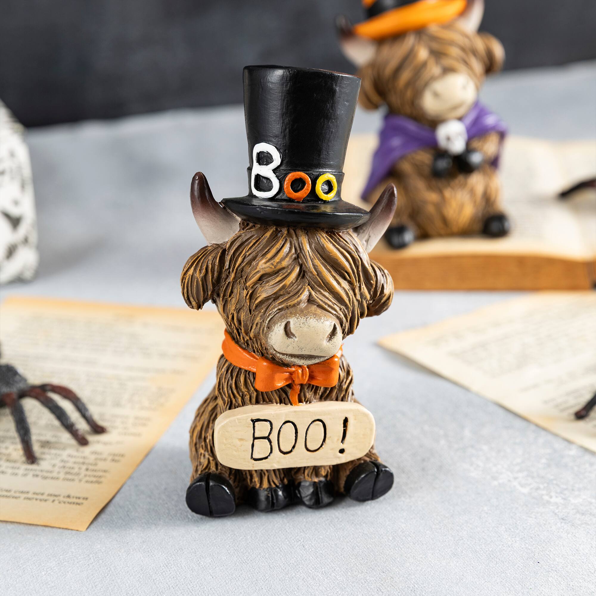 Glitzhome® 4.75" Halloween Resin Highland Cow Table Decor, Set of 2