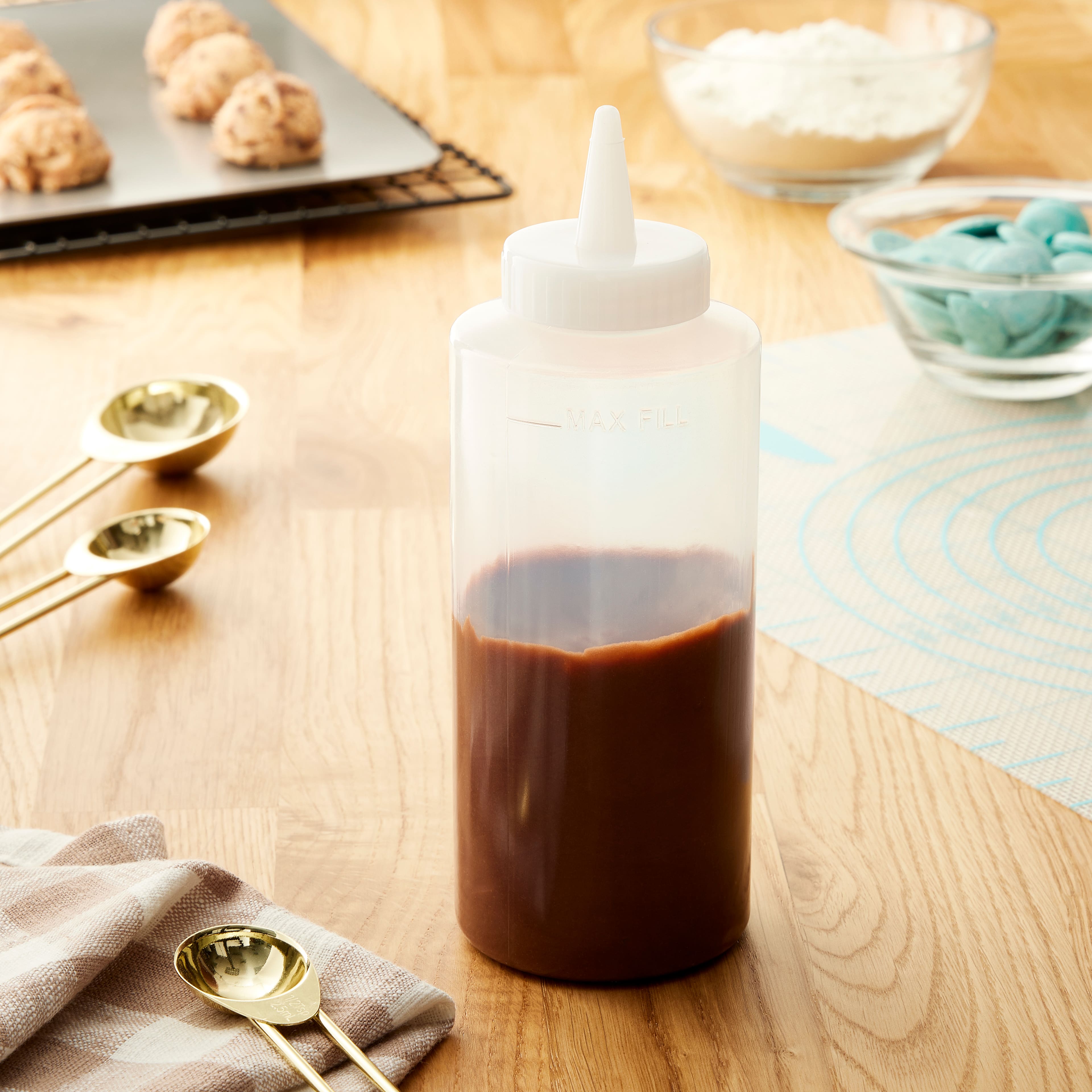 24 Pack: Squeeze Bottle by Celebrate It®