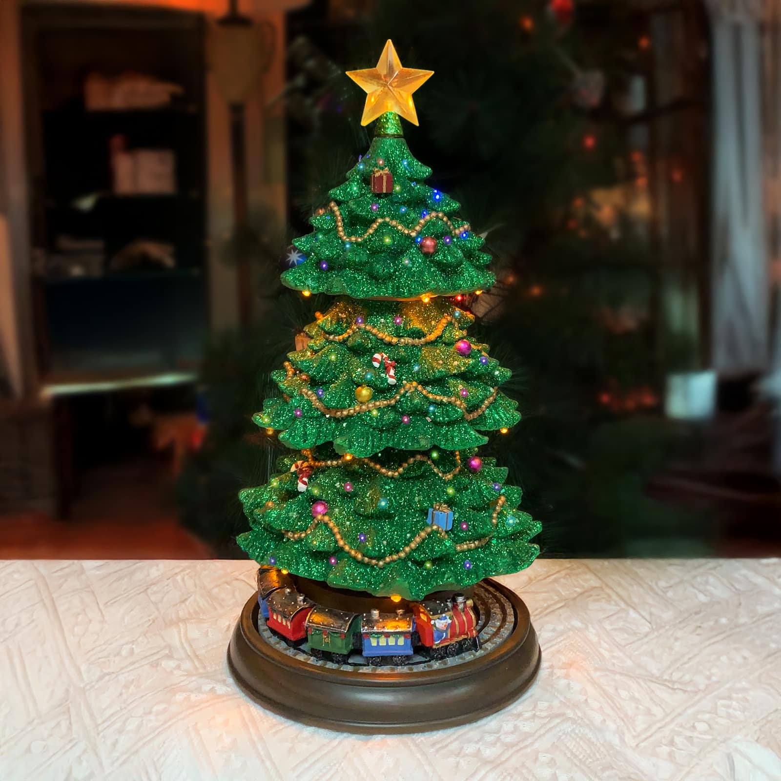 Moments in Time 8.27" Animated & Musical 3-Tiered Christmas Tree Tabletop Décor