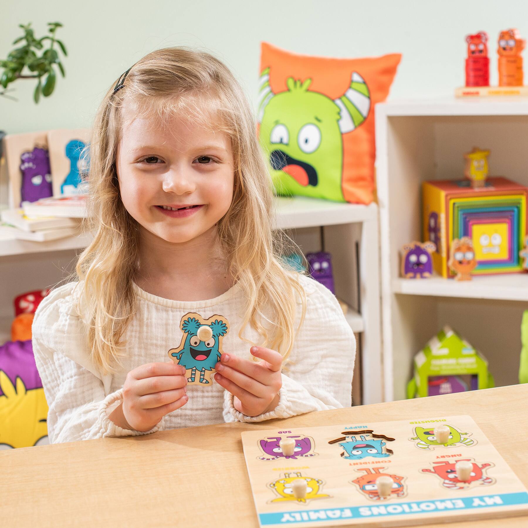 My Emotions Family Peg Puzzle Set