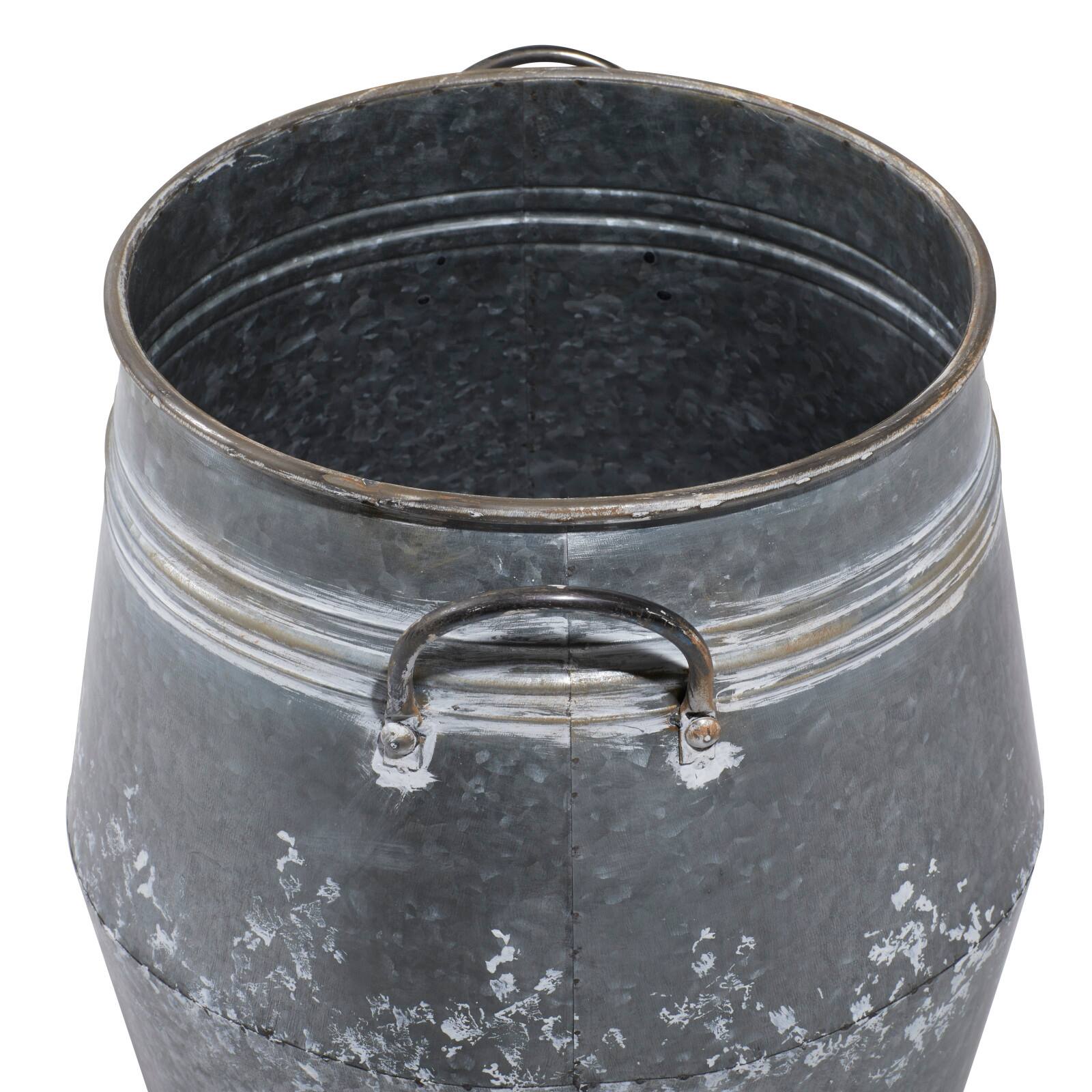 Metal Farmhouse Planter Set 16", 20" & 24"