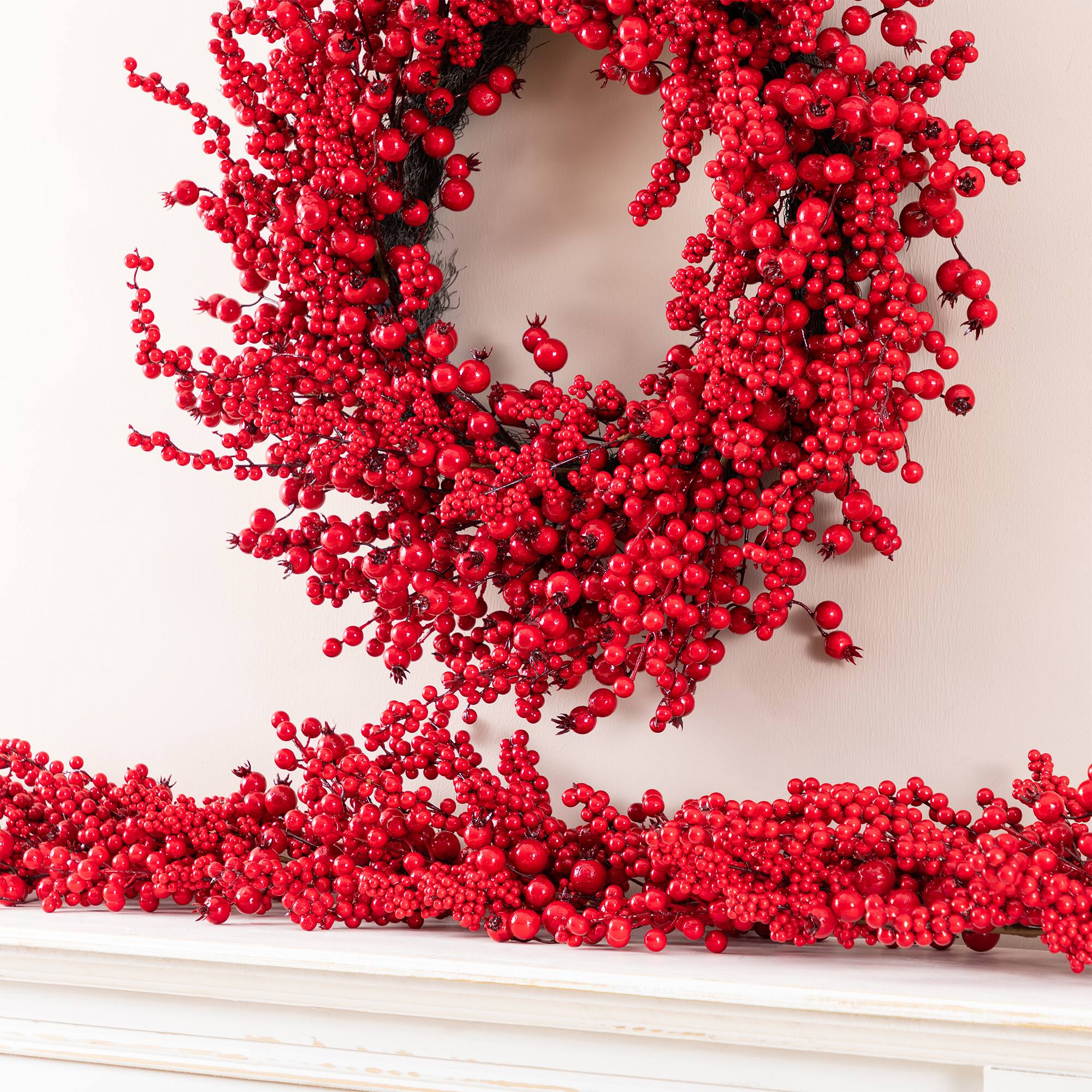 Glitzhome® 28" Christmas Full Berry Wreath