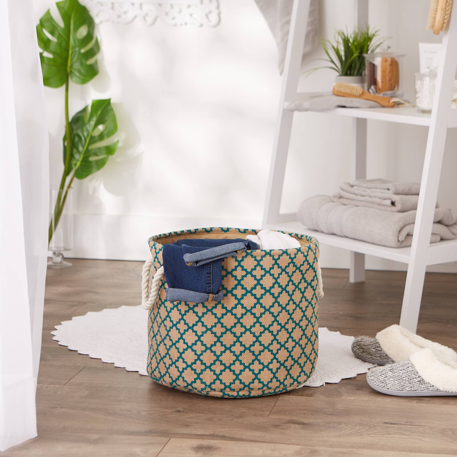 DII® 12" Round Lattice Burlap Bin