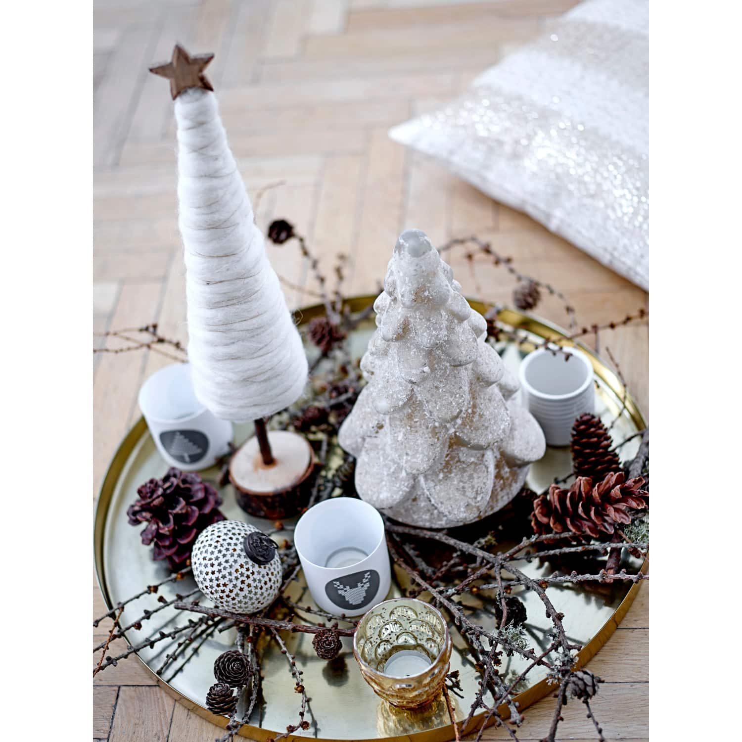 Hello Honey® 18" Wool Christmas Tree with Star