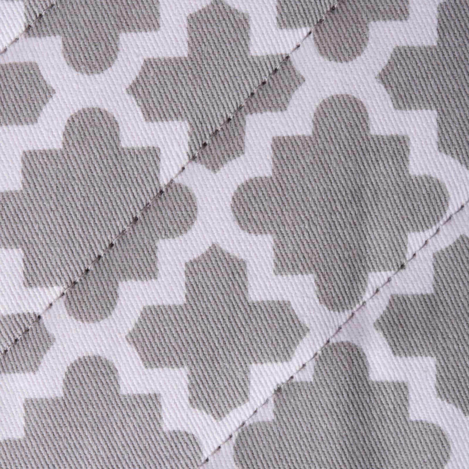 DII® Gray Lattice Oven Mitt & Potholder Set