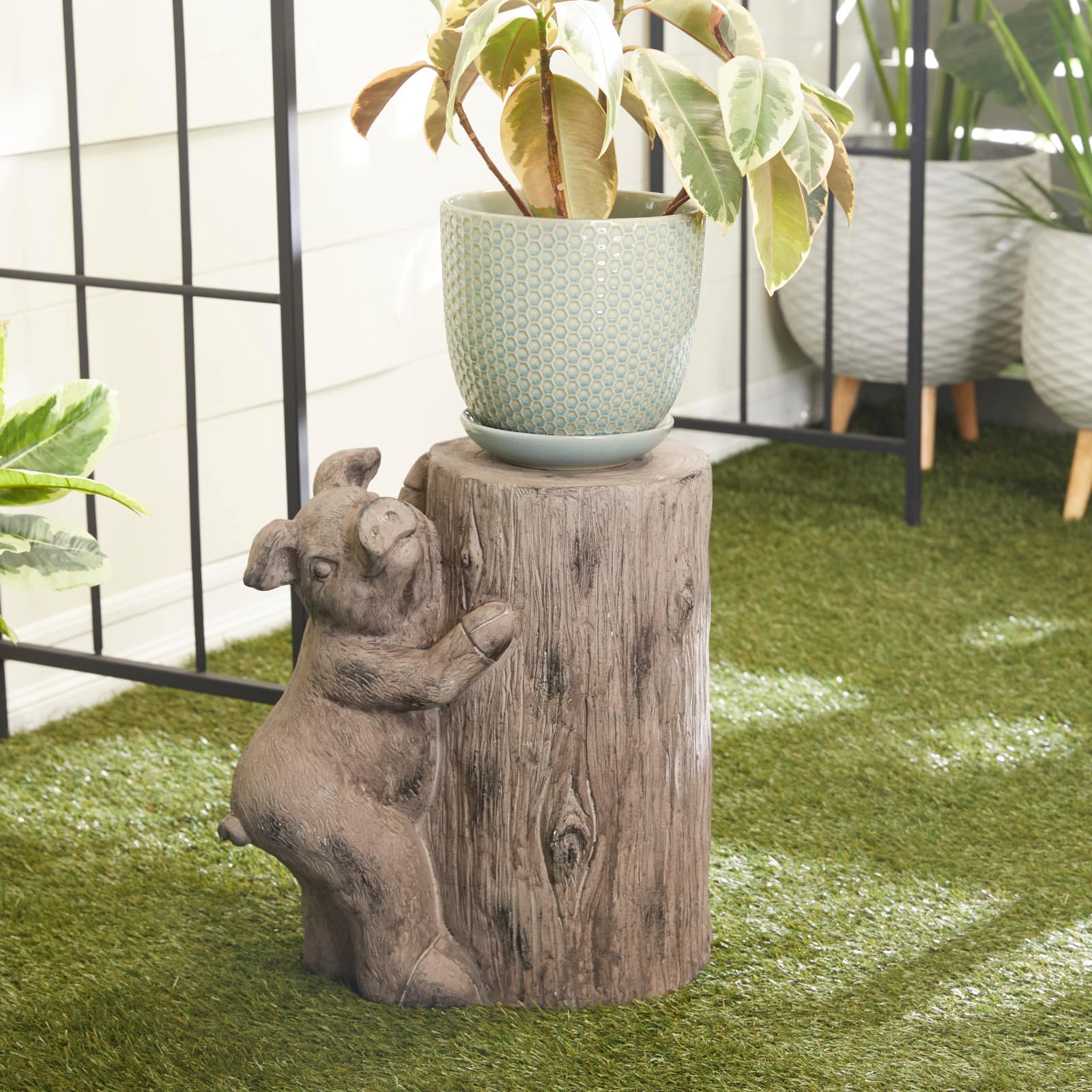 Brown MGO Modern Farmhouse Garden Sculpture, 16" x 16" x 10"