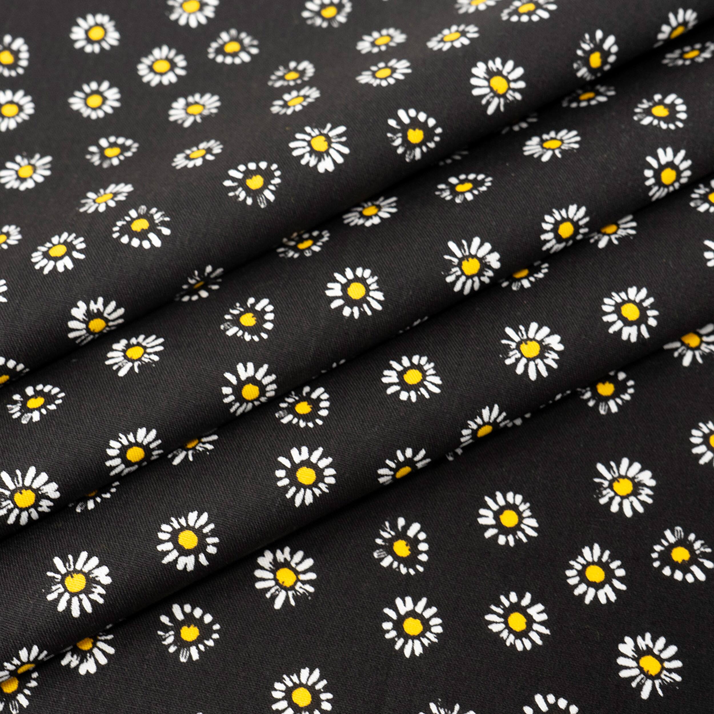 SINGER Honey Bee Gnomes Cotton Fabric Bundle