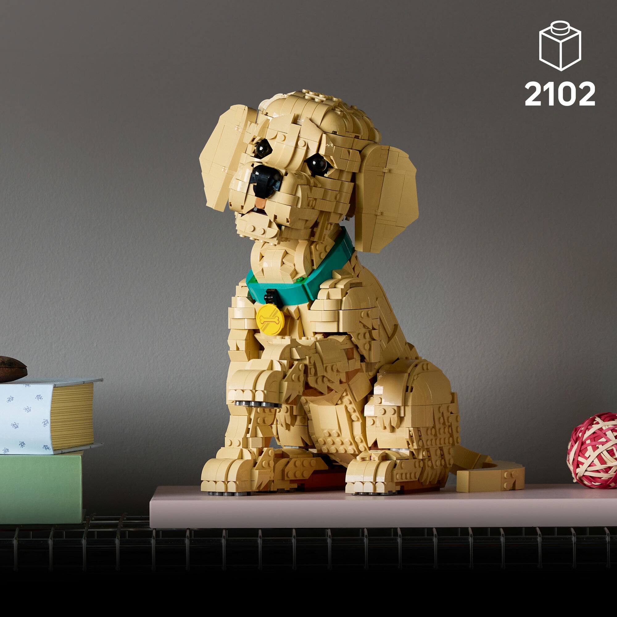 LEGO® Golden Retriever Puppy Icons Building Kit 11384