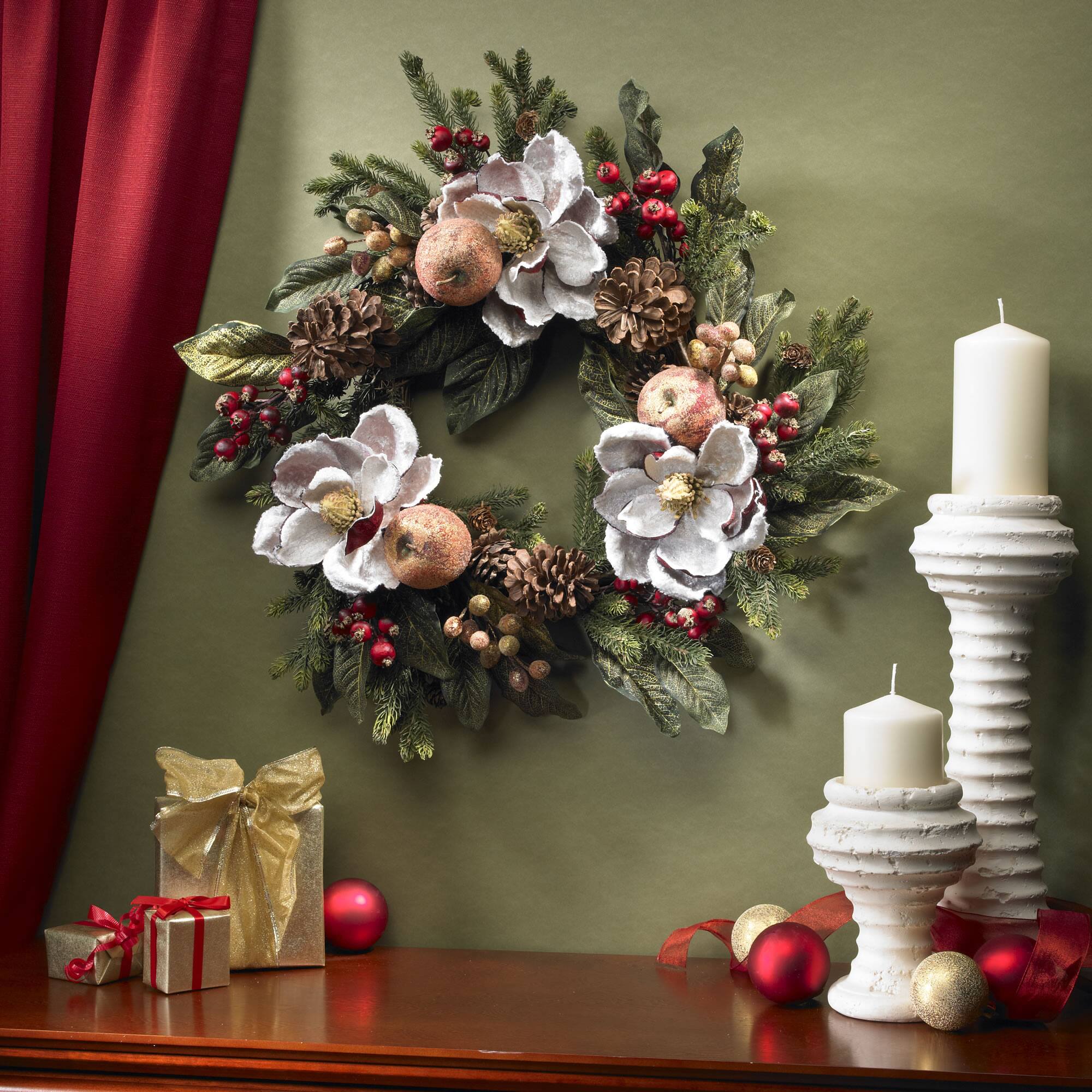 24" Magnolia Pinecone & Berry Wreath