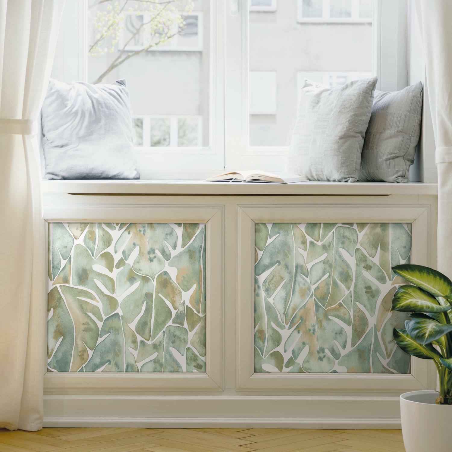 RoomMates Cat Coquillette Philodendron Peel & Stick Wallpaper