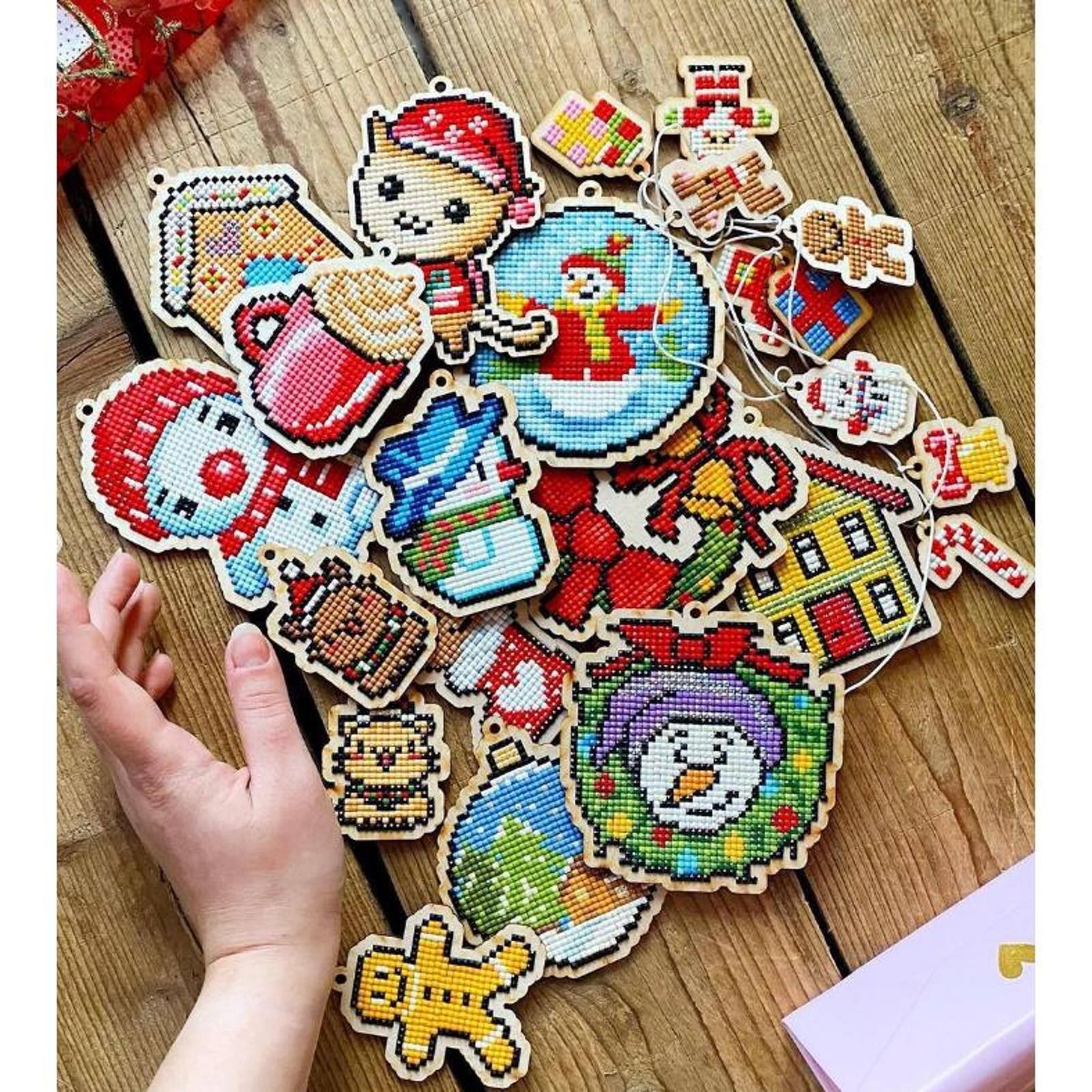 Wizardi Diamond Painting Ornament Kit Christmas Tree