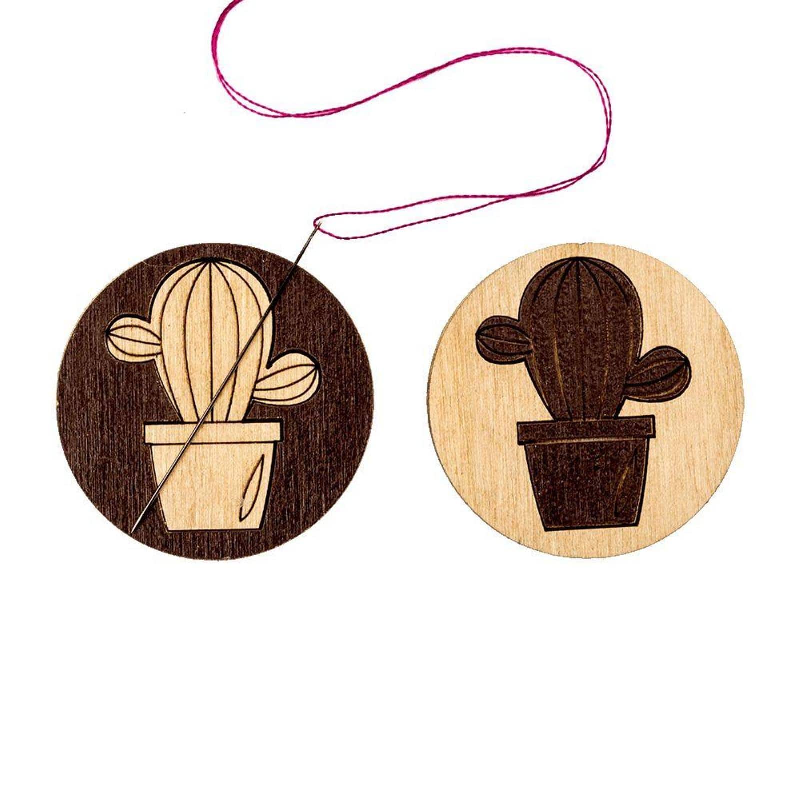 Wonderland Crafts Cactus Double-Sided Magnetic Needle Holder