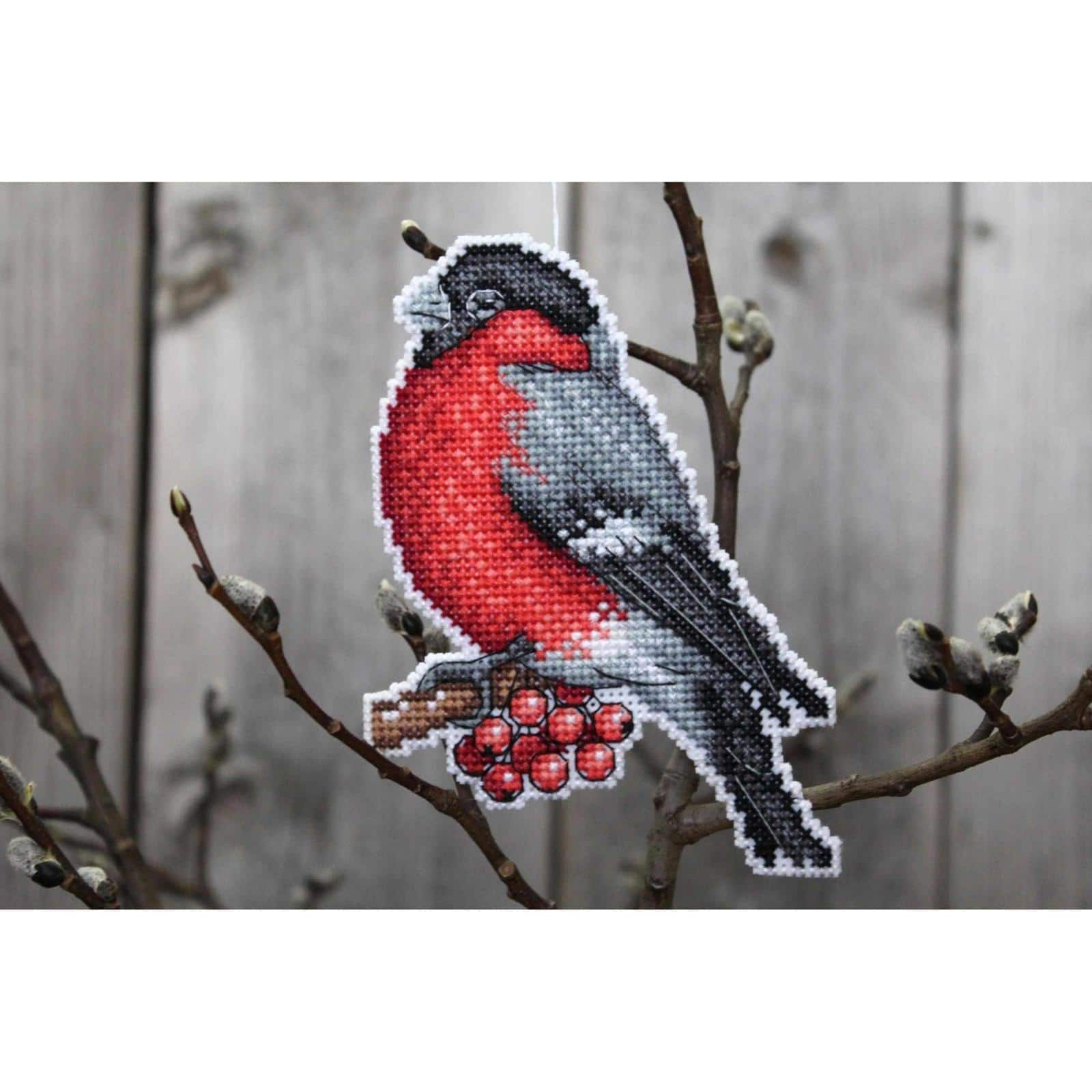 MP Studia Winter Messenger Plastic Canvas Counted Cross Stitch Kit