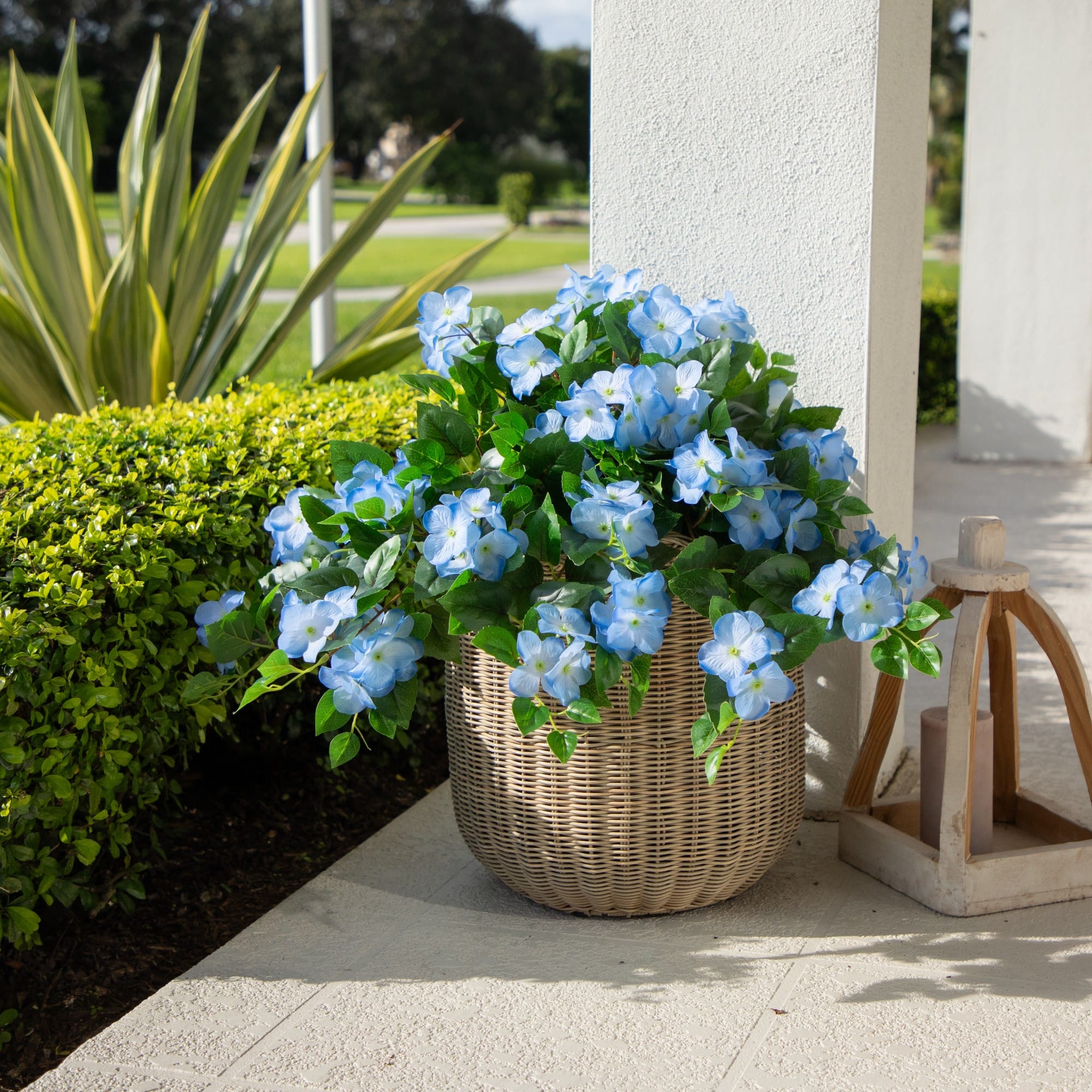 24" UV Resistant Artificial Hydrangea Hanging Plants
