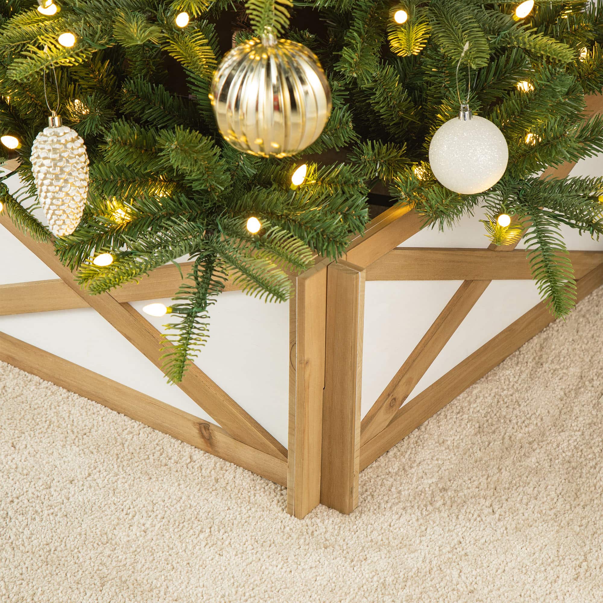 Glitzhome® Natural & White Wood Tree Collar