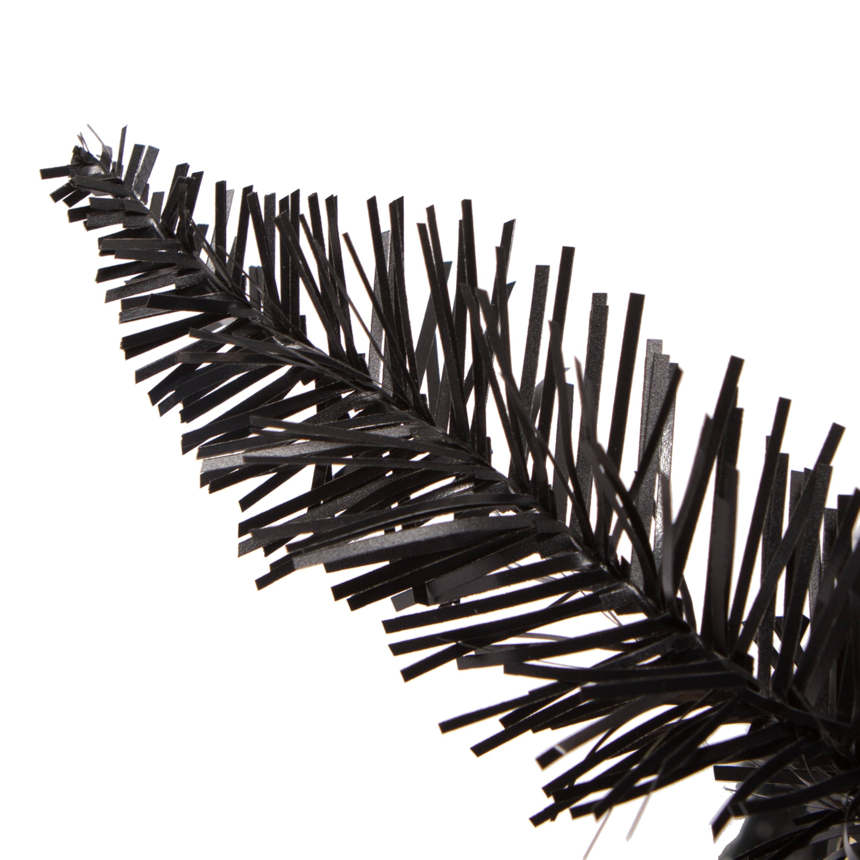 24" Black Fir Wreath