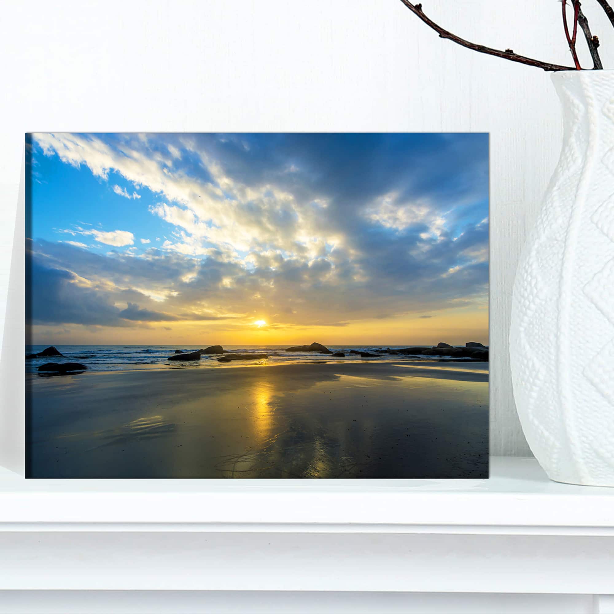 Designart - Beautiful Sunrise and Seashore
