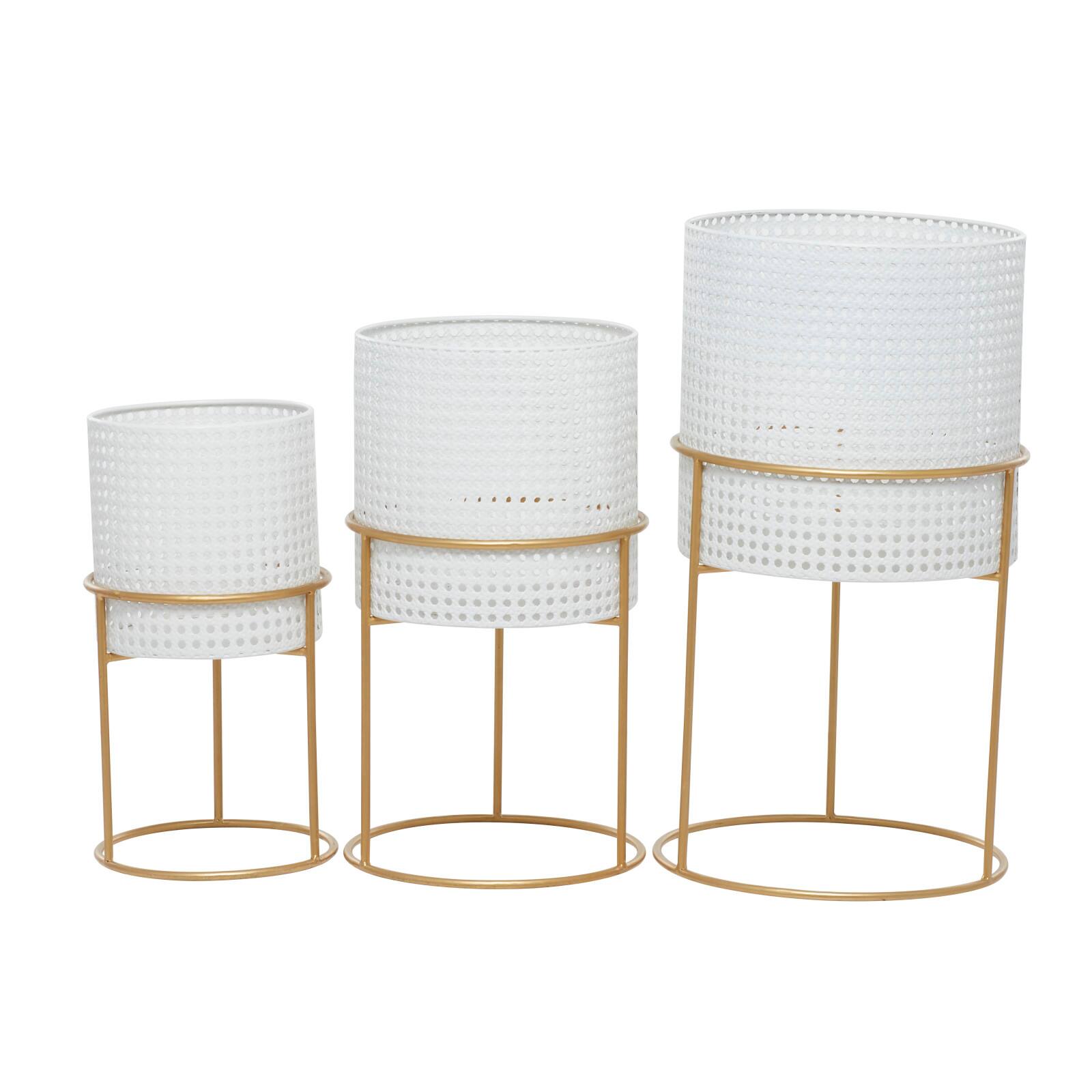 Set of 3 White Iron Contemporary Planter, 23" x 19" x 16"