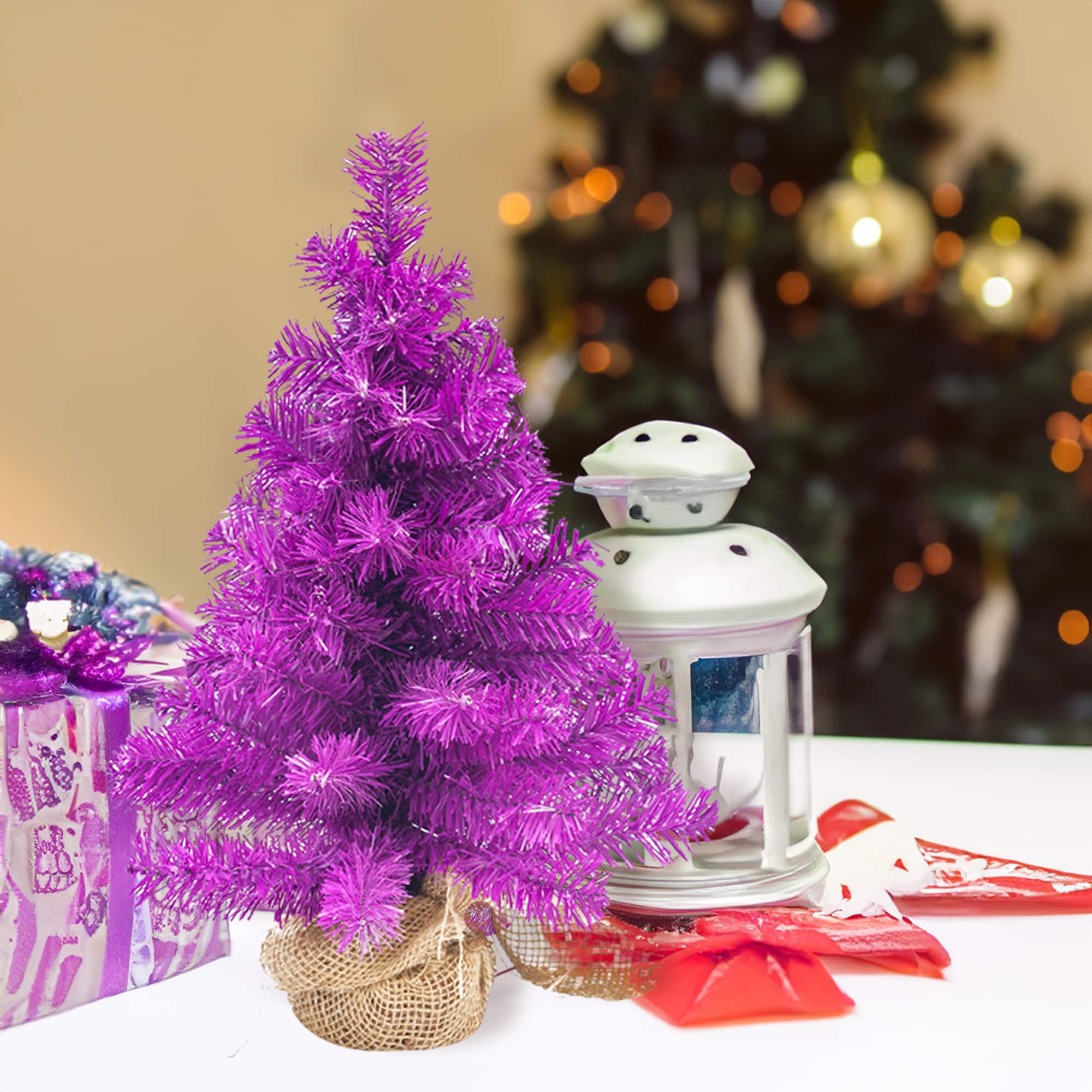Northlight 18" Artificial Pine Christmas Tree in Natural Jute Base