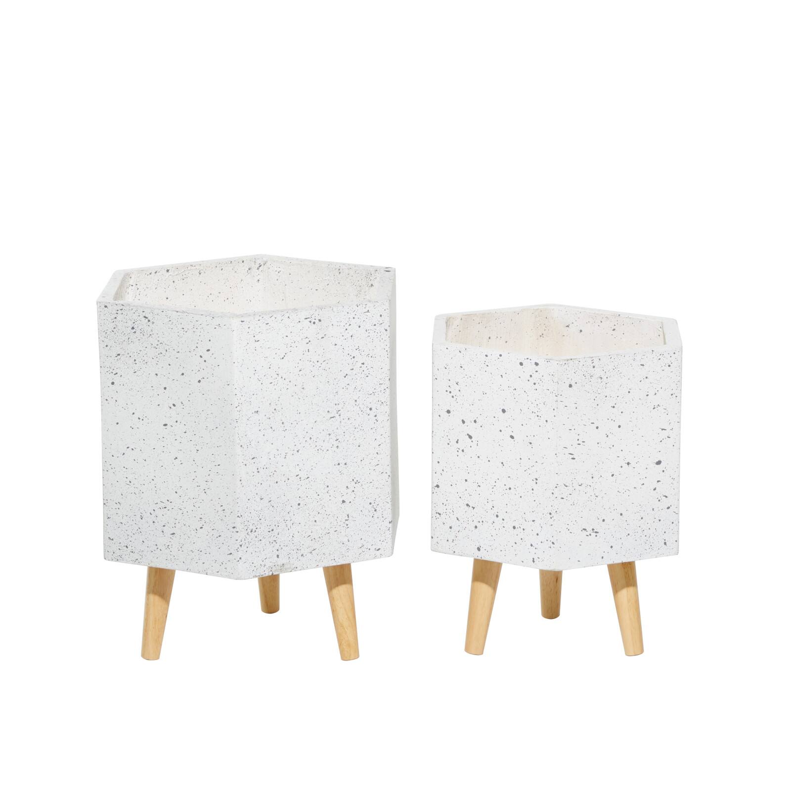 Set of 2 White MgO Contemporary Planter 15", 17"