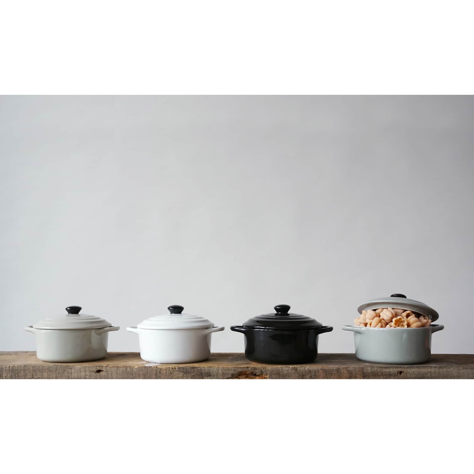 Hello Honey® Mini Bakers with Lids Set