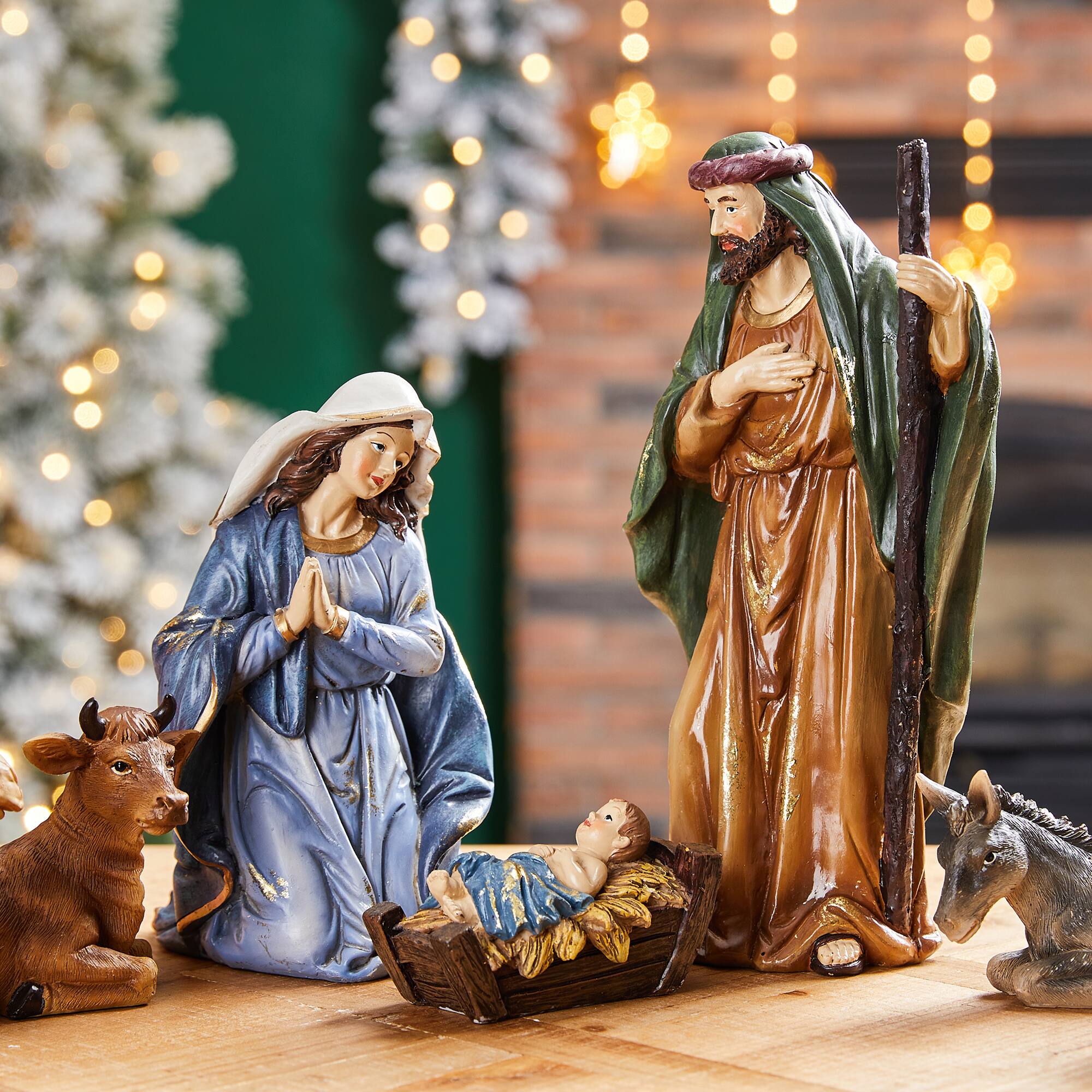 Glitzhome® 16" Oversized Nativity Figurine Set