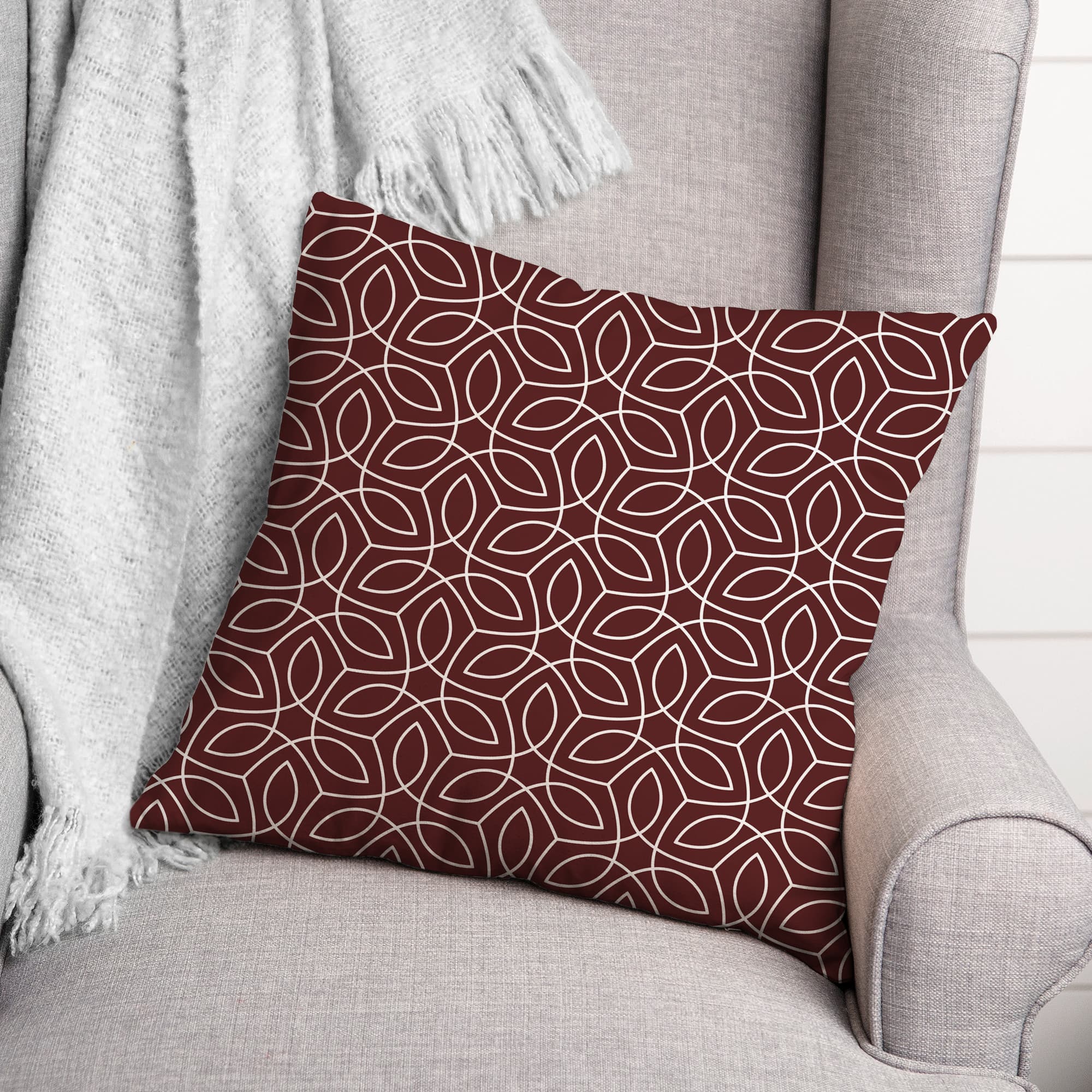 18" x 18" Leaf Swirls Indoor/Outdoor Throw Pillow