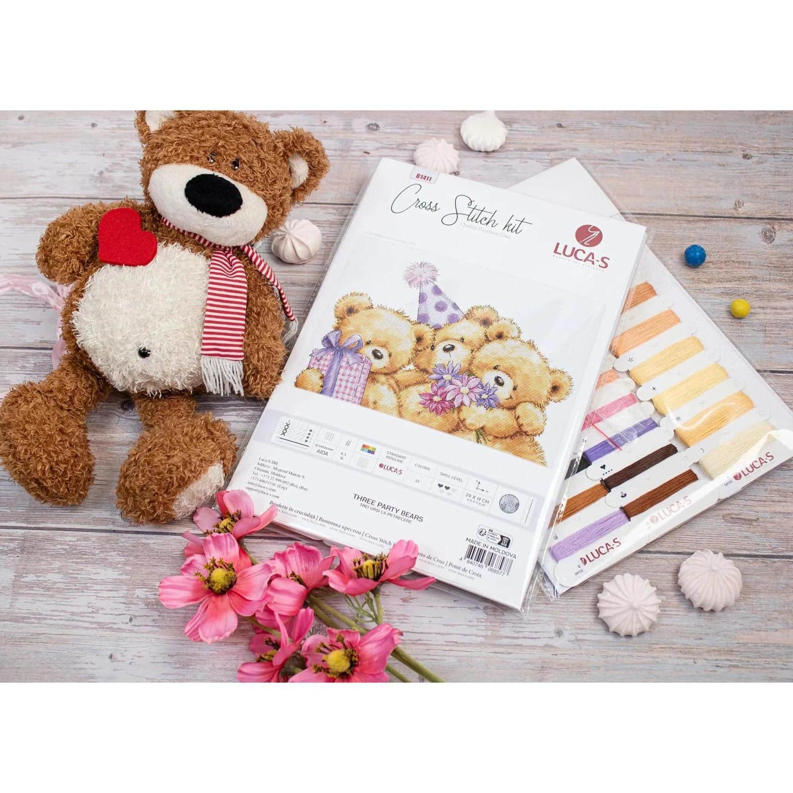 Luca-S Three Party Bears Counted Cross Stitch Kit