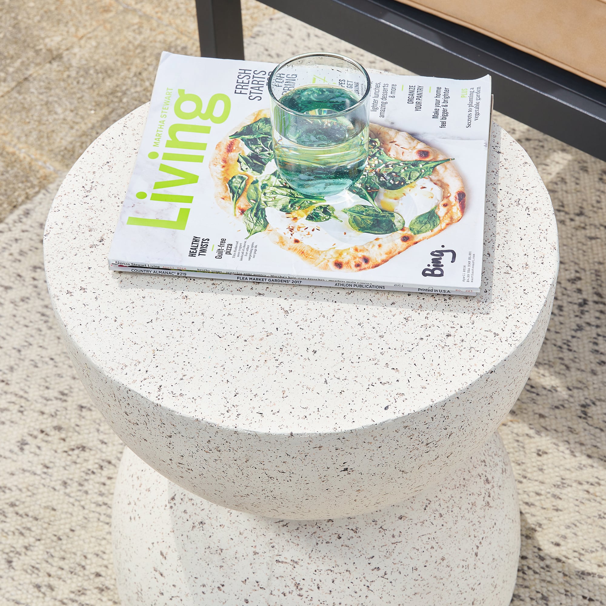 Glitzhome® 18" Multi-Functional Terrazzo Garden Stool