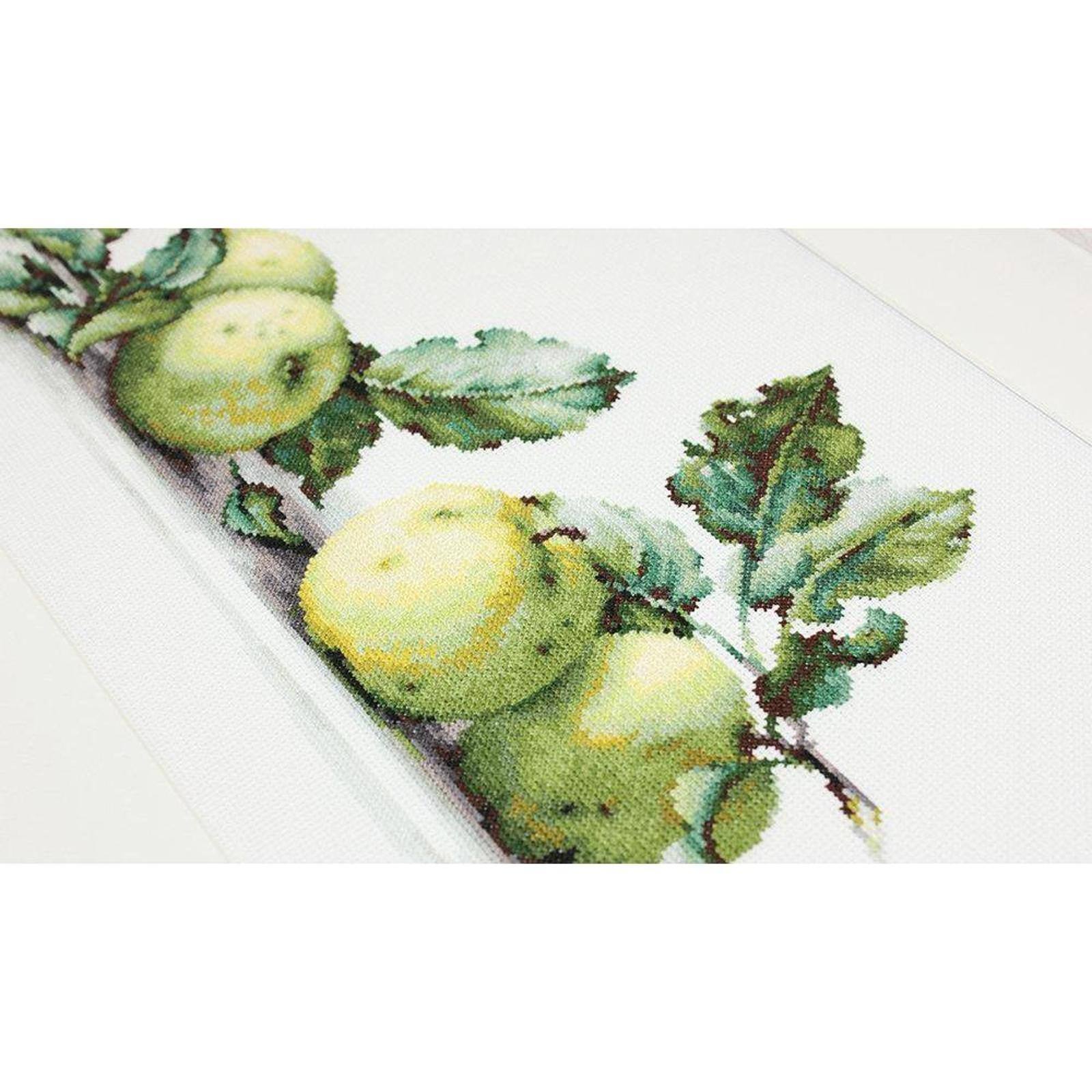 Luca-s Still Life With Apples Counted Cross Stitch Kit