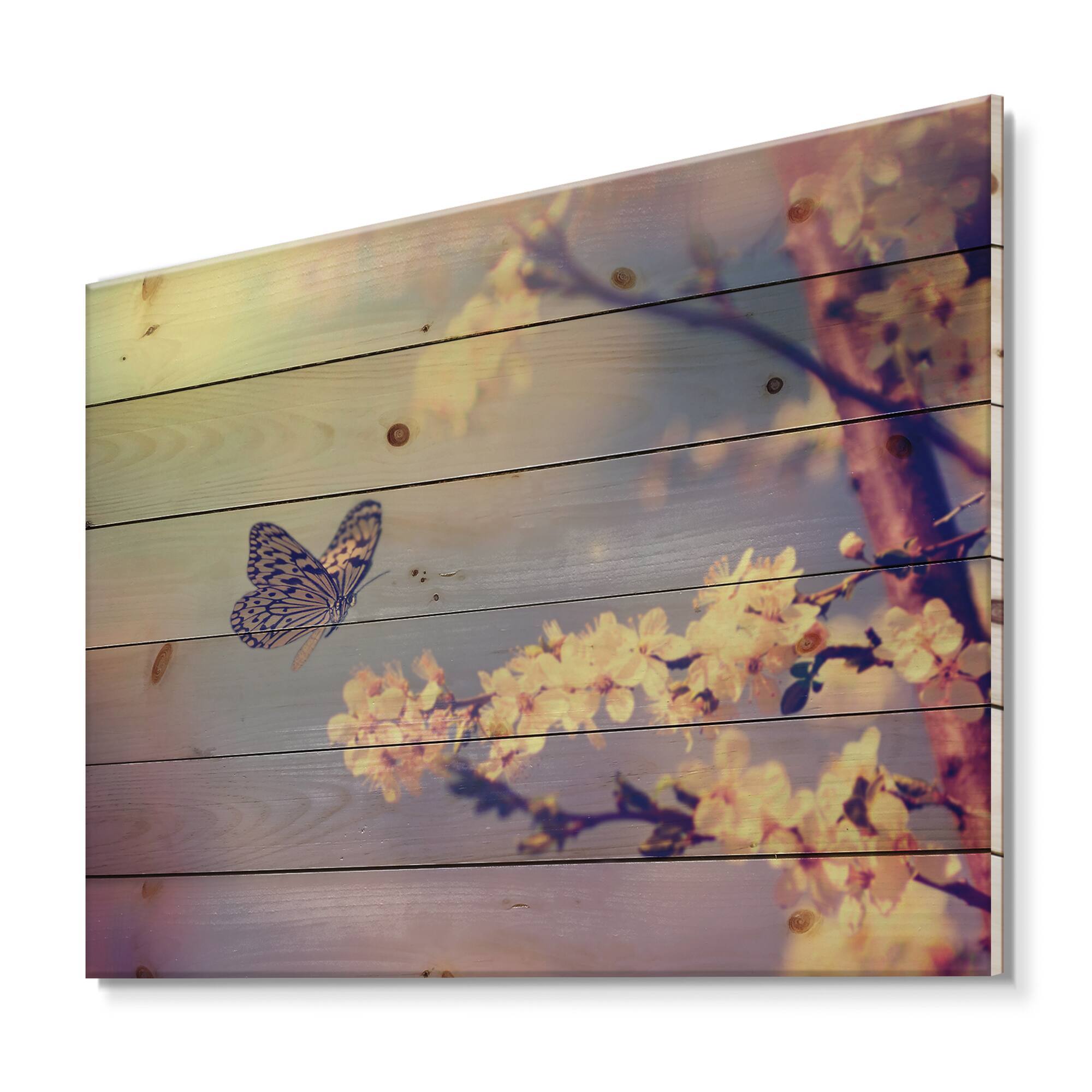 Designart - Vintage Butterfly Flying To A White Flower - Traditional Print on Natural Pine Wood